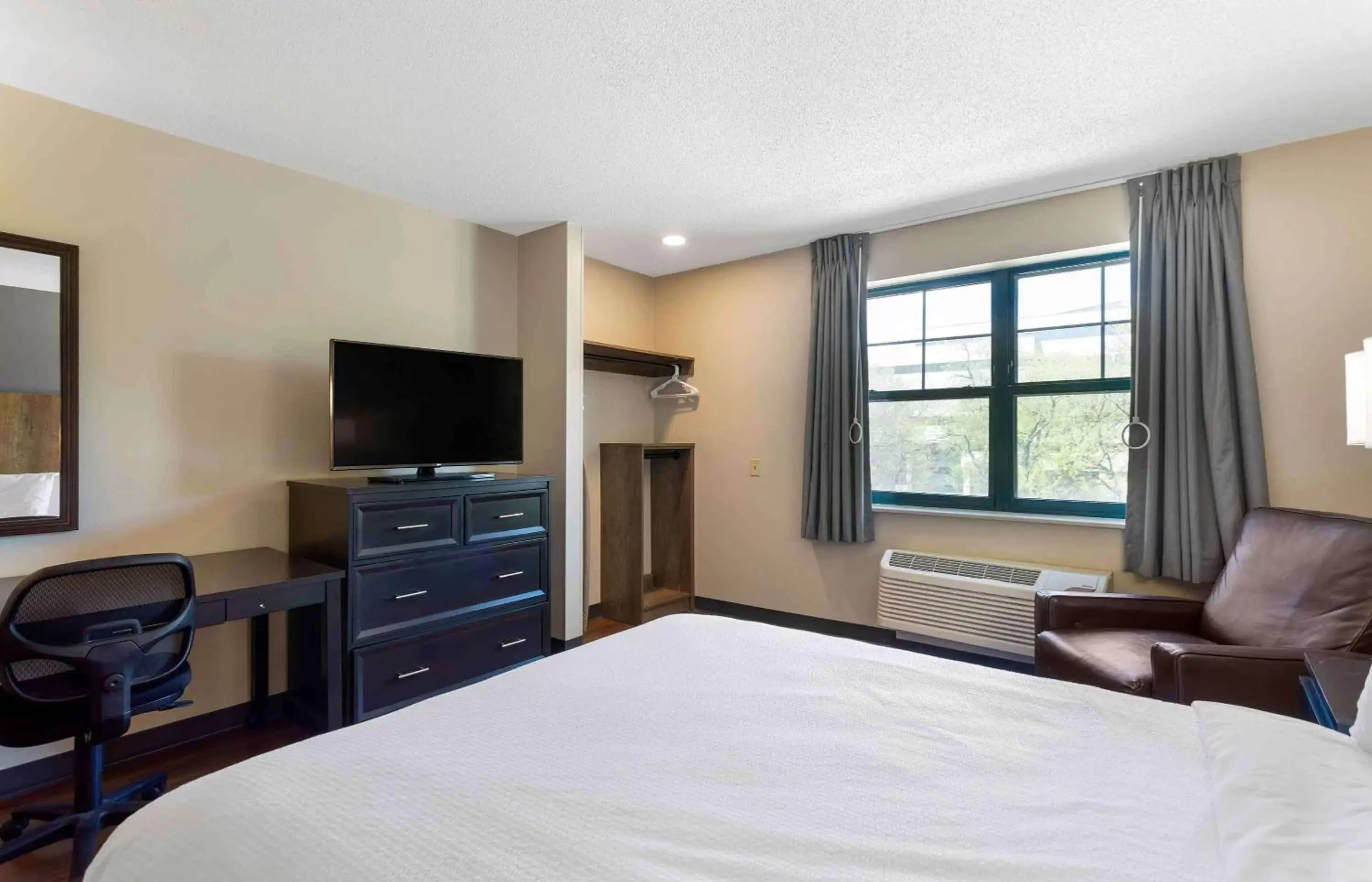 Bedroom, Bed in Extended Stay America Premier Suites - Nashville - Vanderbilt