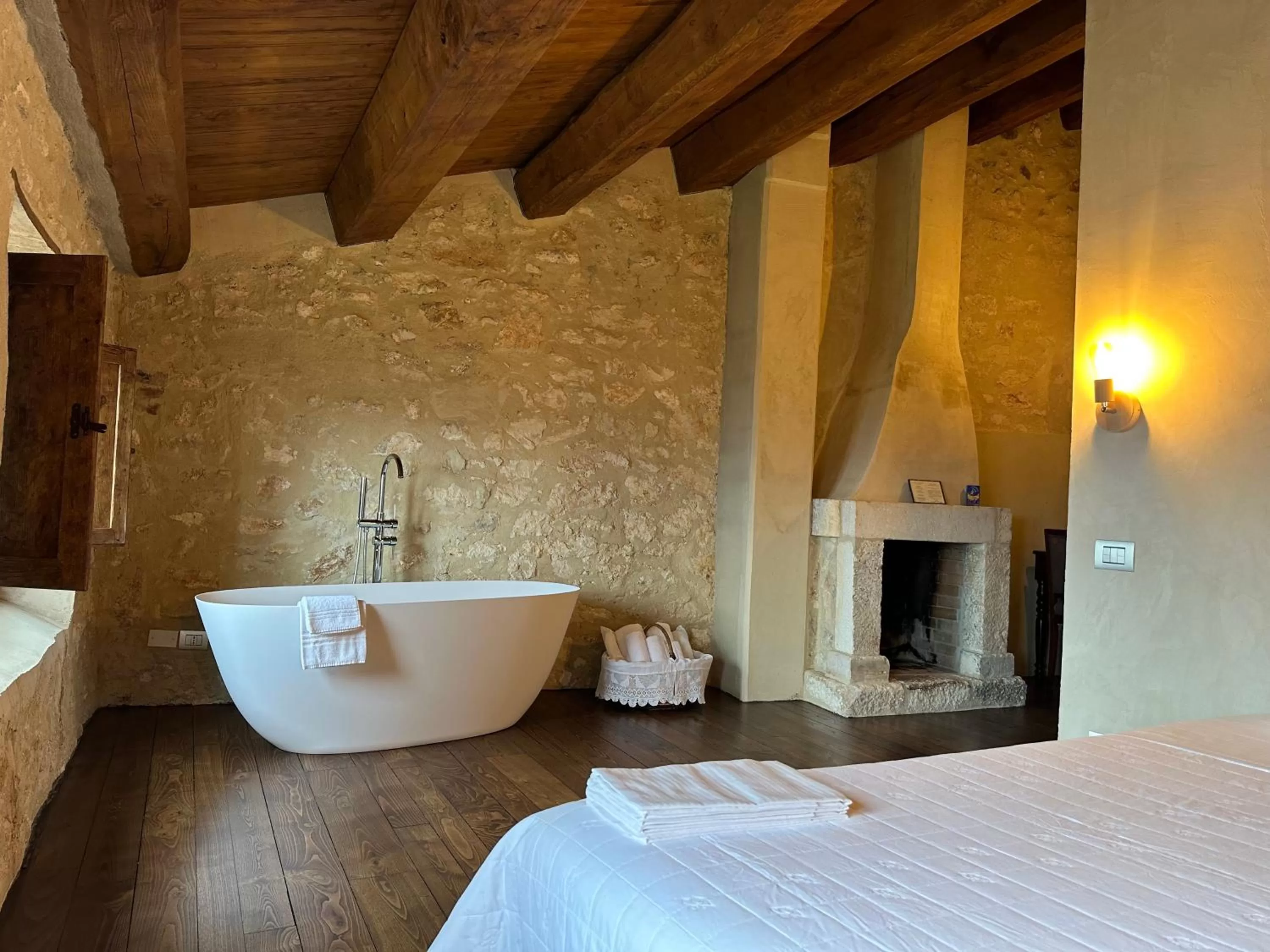 Bed in Charme in Perillis