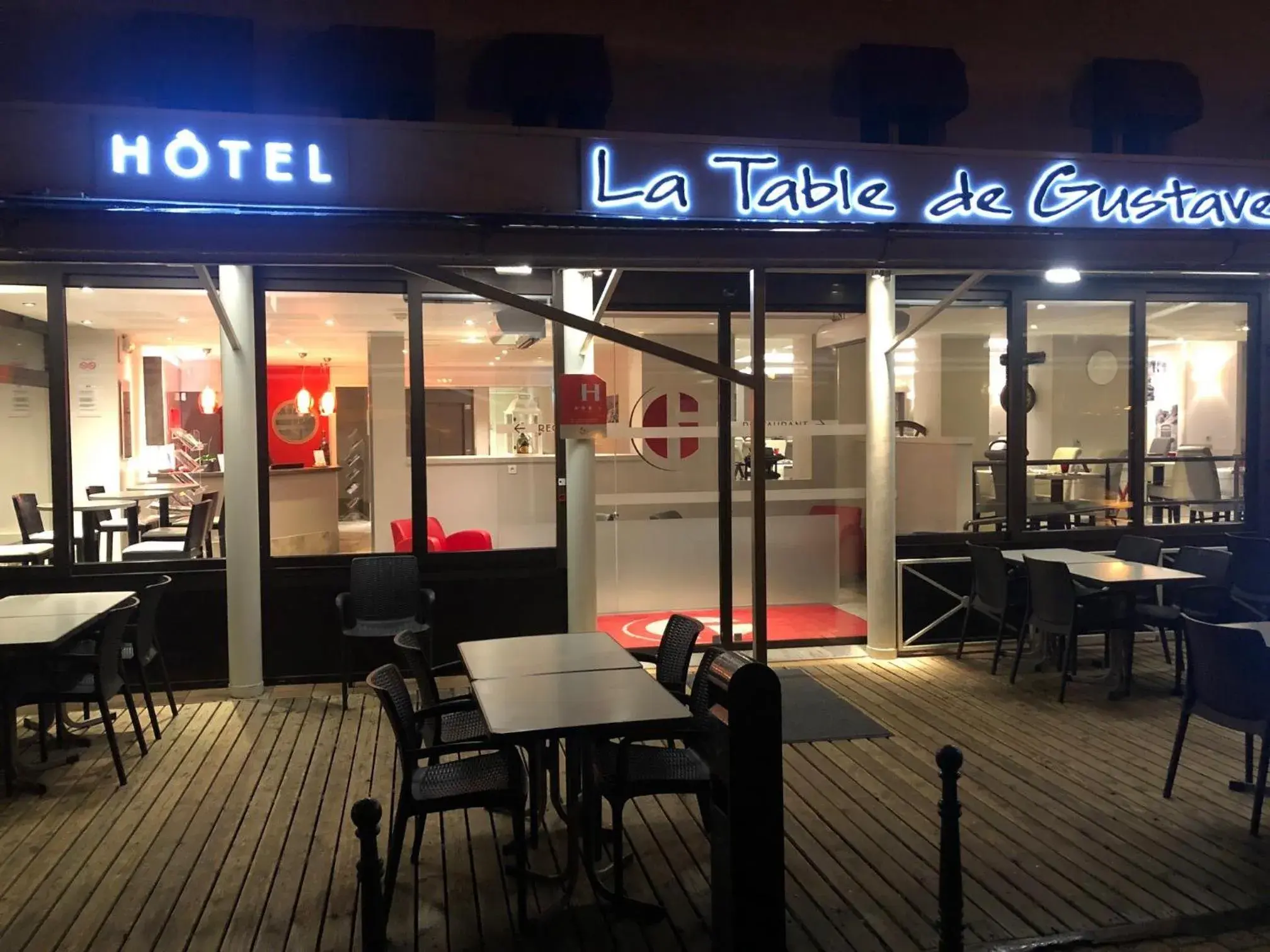 Facade/entrance, Restaurant/Places to Eat in La Table de Gustave