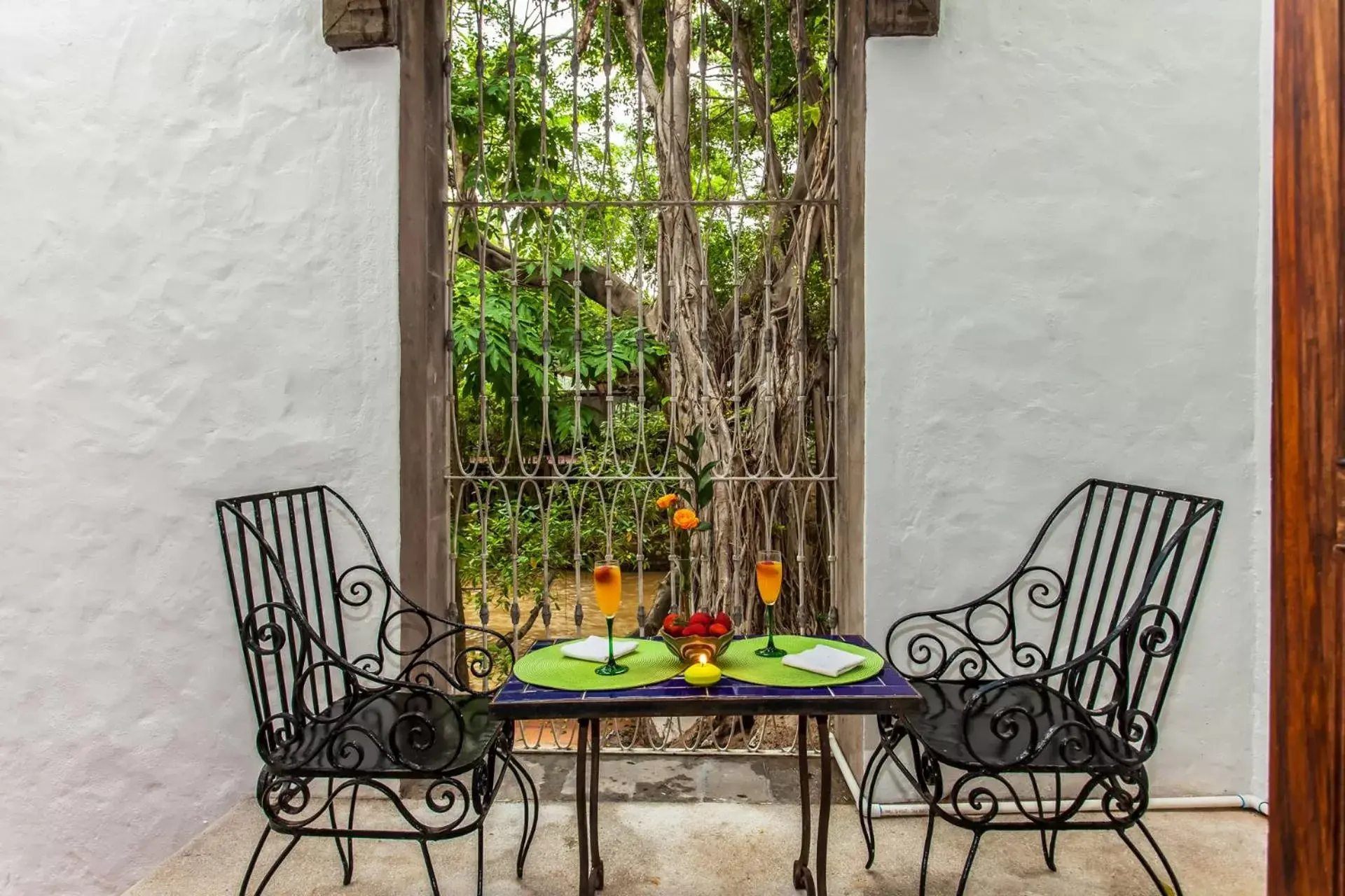 Patio in Garlands Del Rio