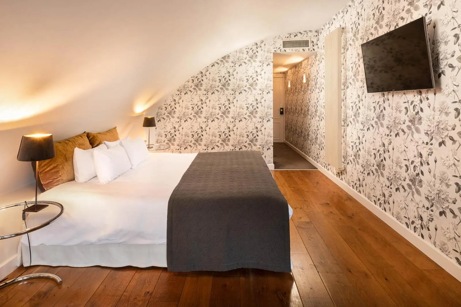 Bedroom, Bed in De Tuilerieën - Small Luxury Hotels of the World