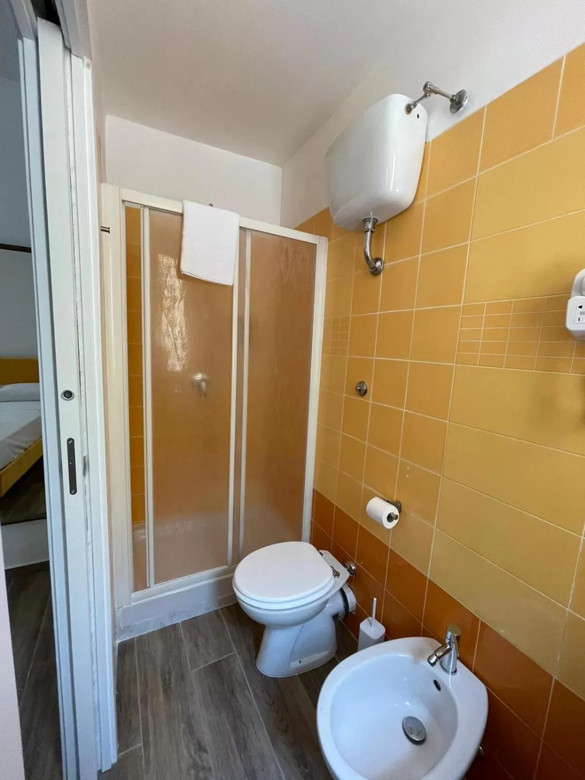 Shower in Palazzo Belmosto