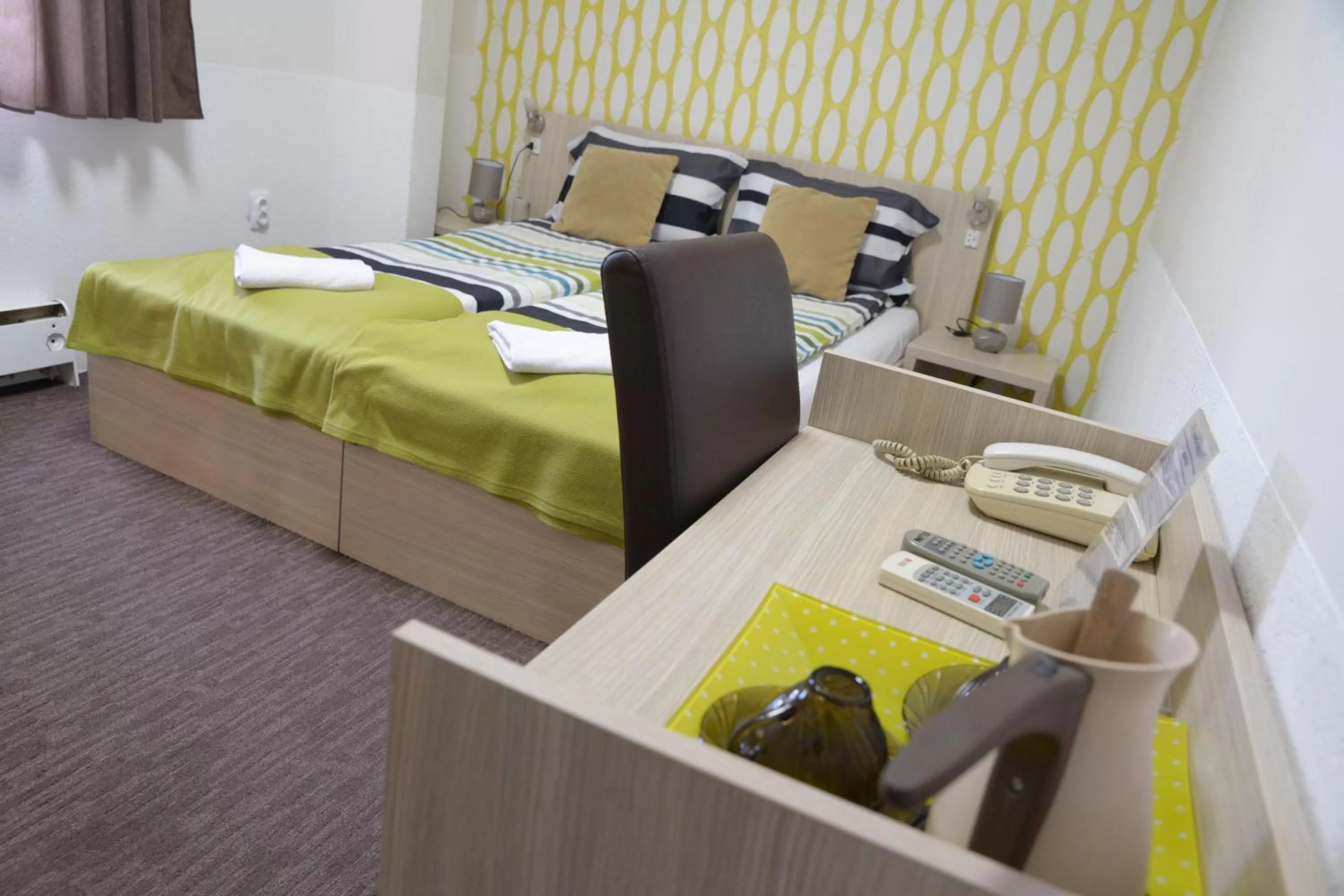 Photo of the whole room, Bed in Guest House GOLDEN COIN