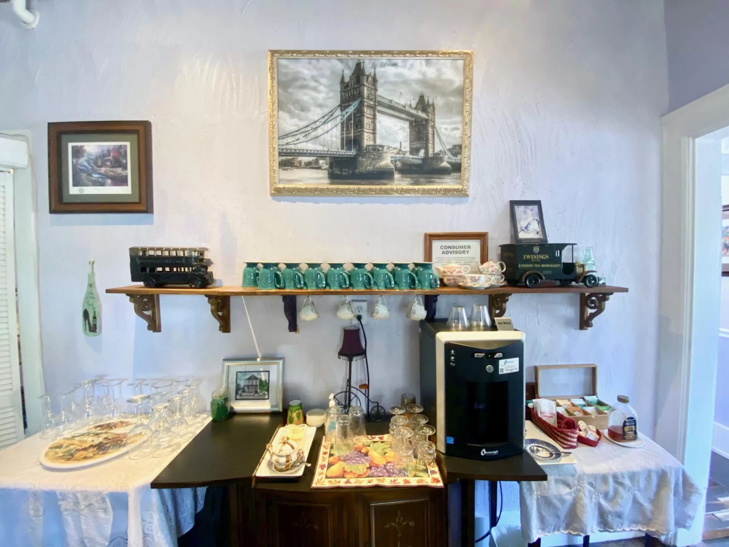 Alcoholic drinks in Penny Farthing Inn