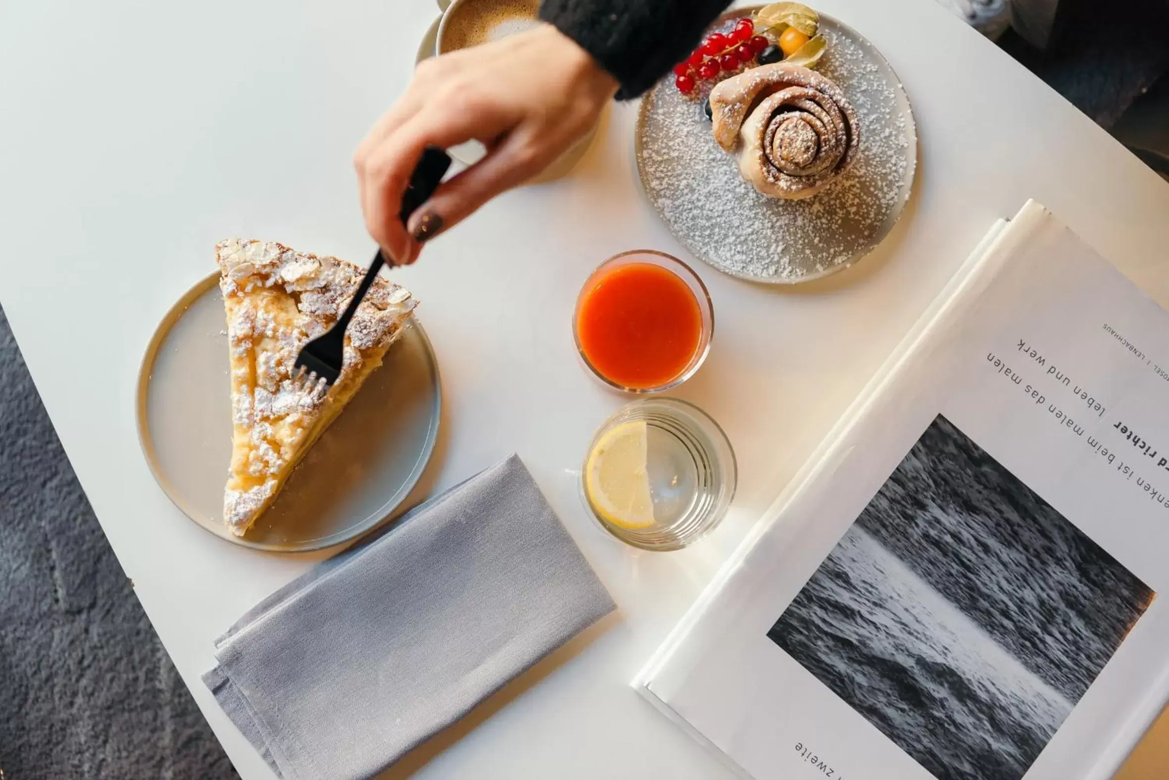 Restaurant/places to eat in EmiLu Design Hotel Restaurant/places to eat in EmiLu Design Hotel