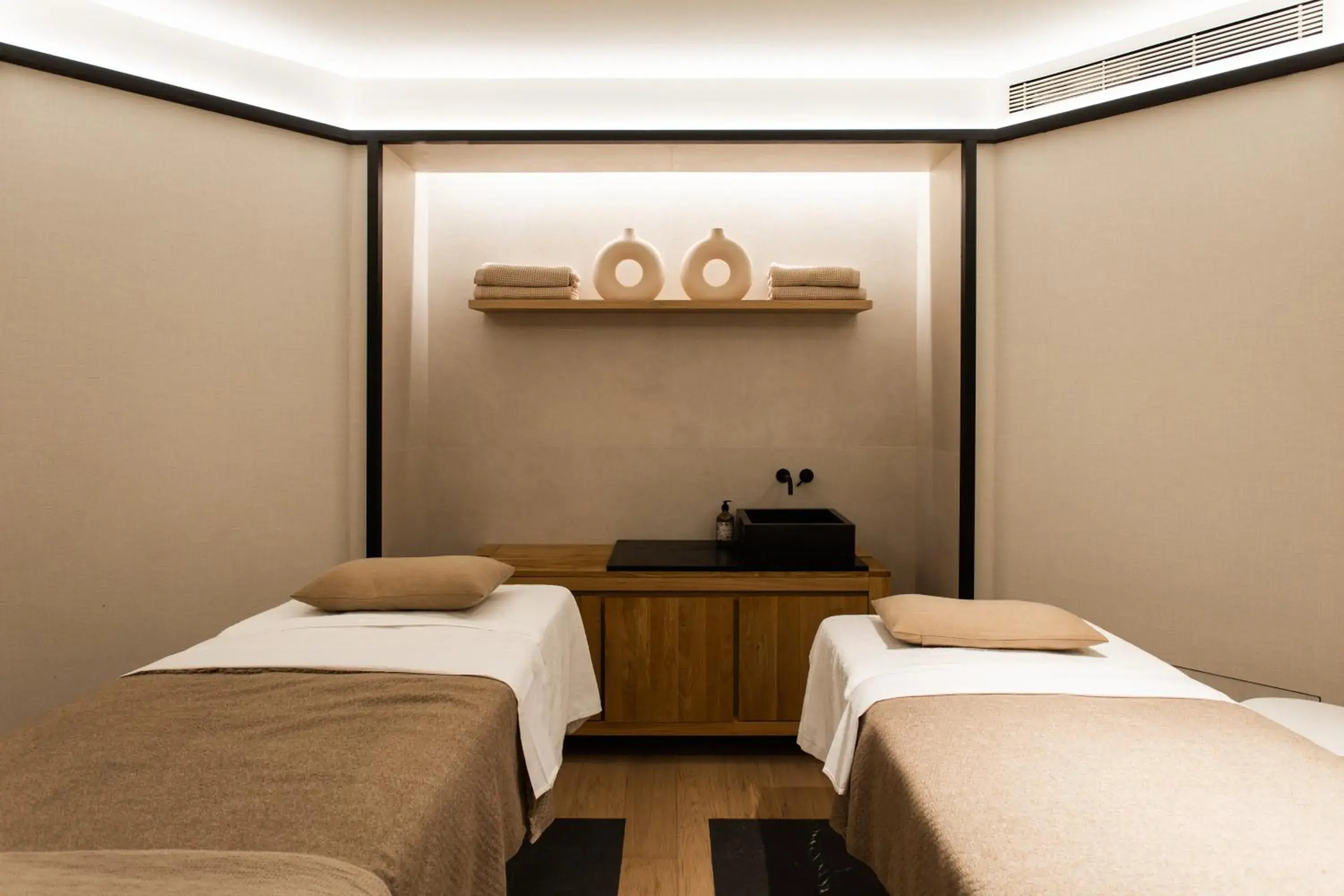 Spa and wellness centre/facilities in BLESS Hotel Madrid - The Leading Hotels of the World