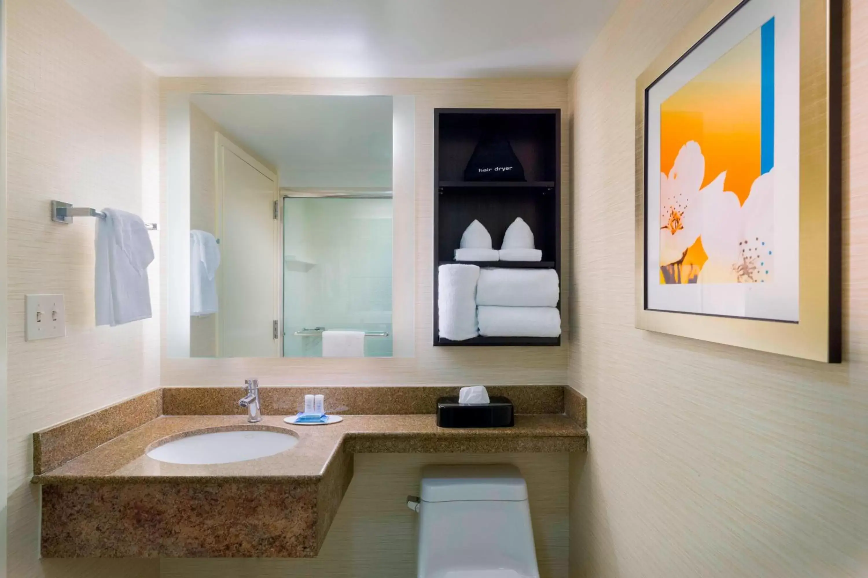 Bathroom in Fairfield Inn & Suites by Marriott Paramus