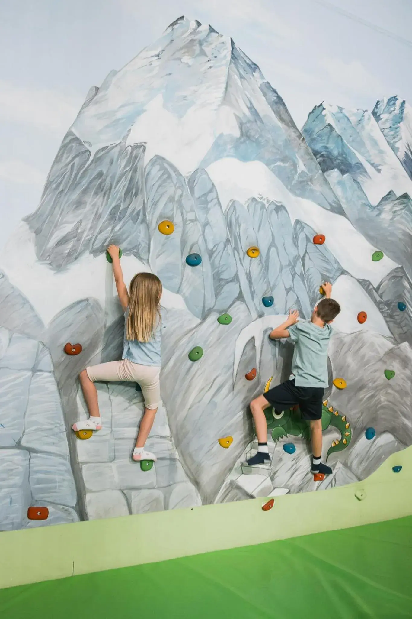 Children play ground, Children in Alpenpark Resort Superior