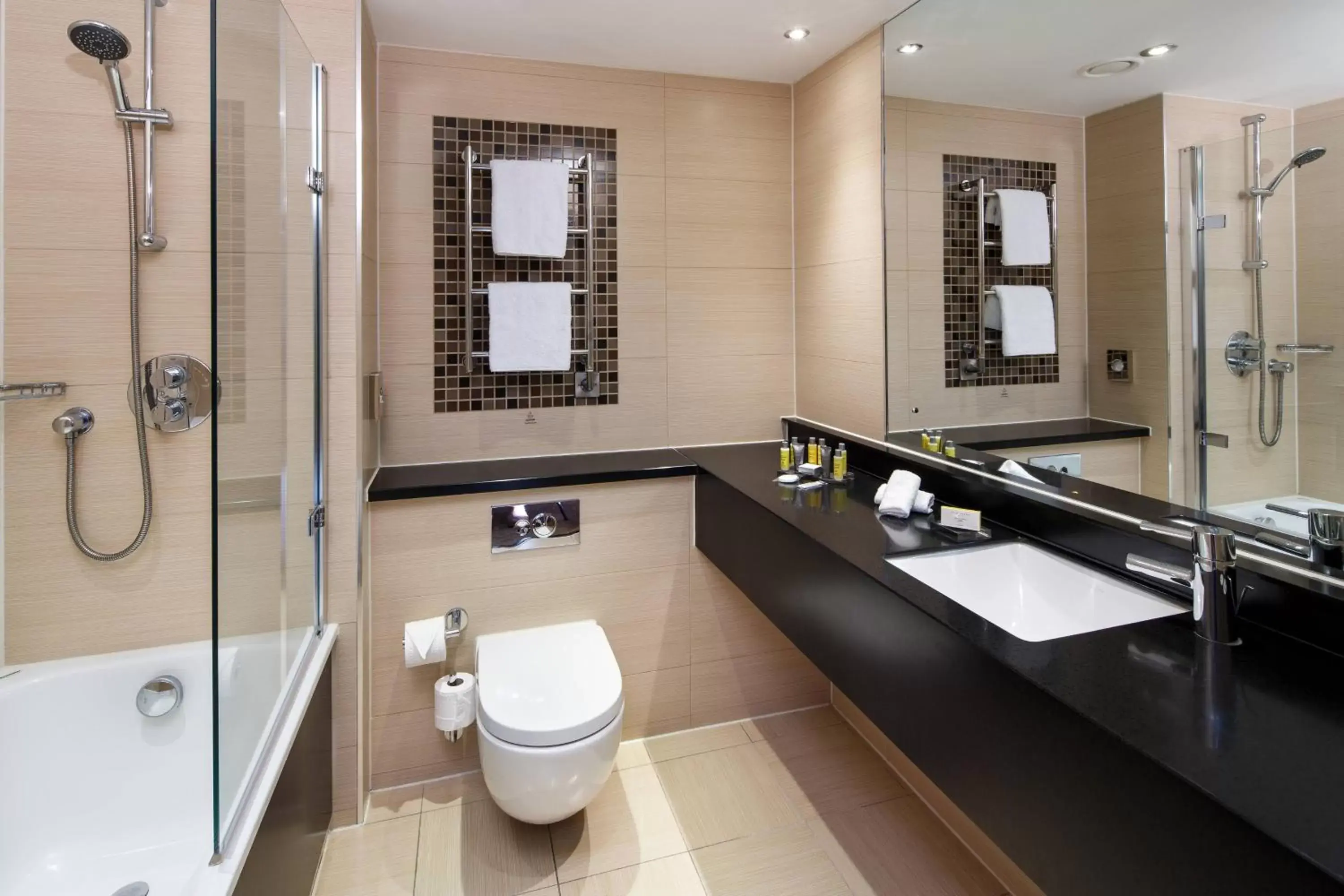 Bathroom in Delta Hotels by Marriott Cheltenham Chase