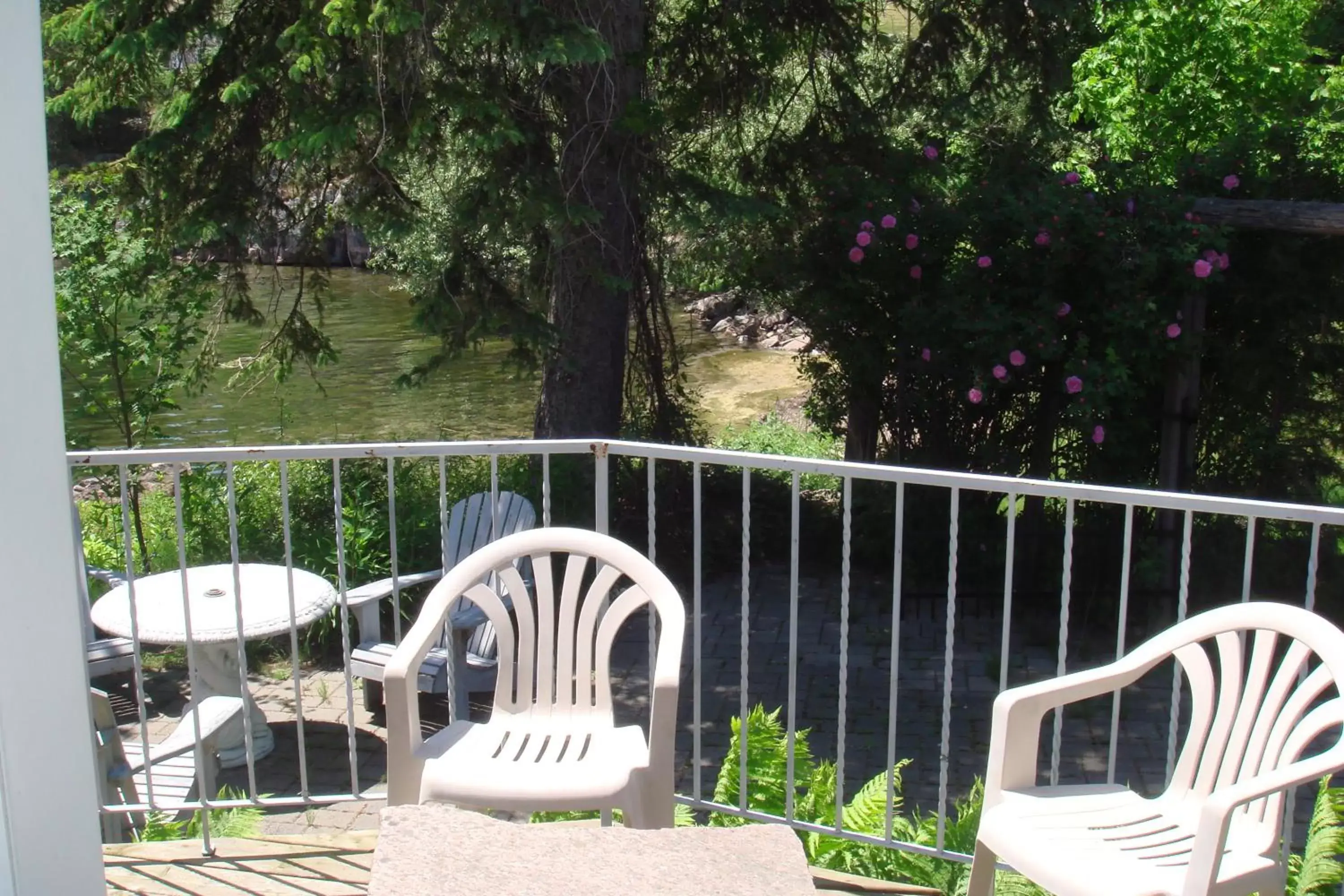 Day, Balcony/Terrace in Boathouse Country Inn