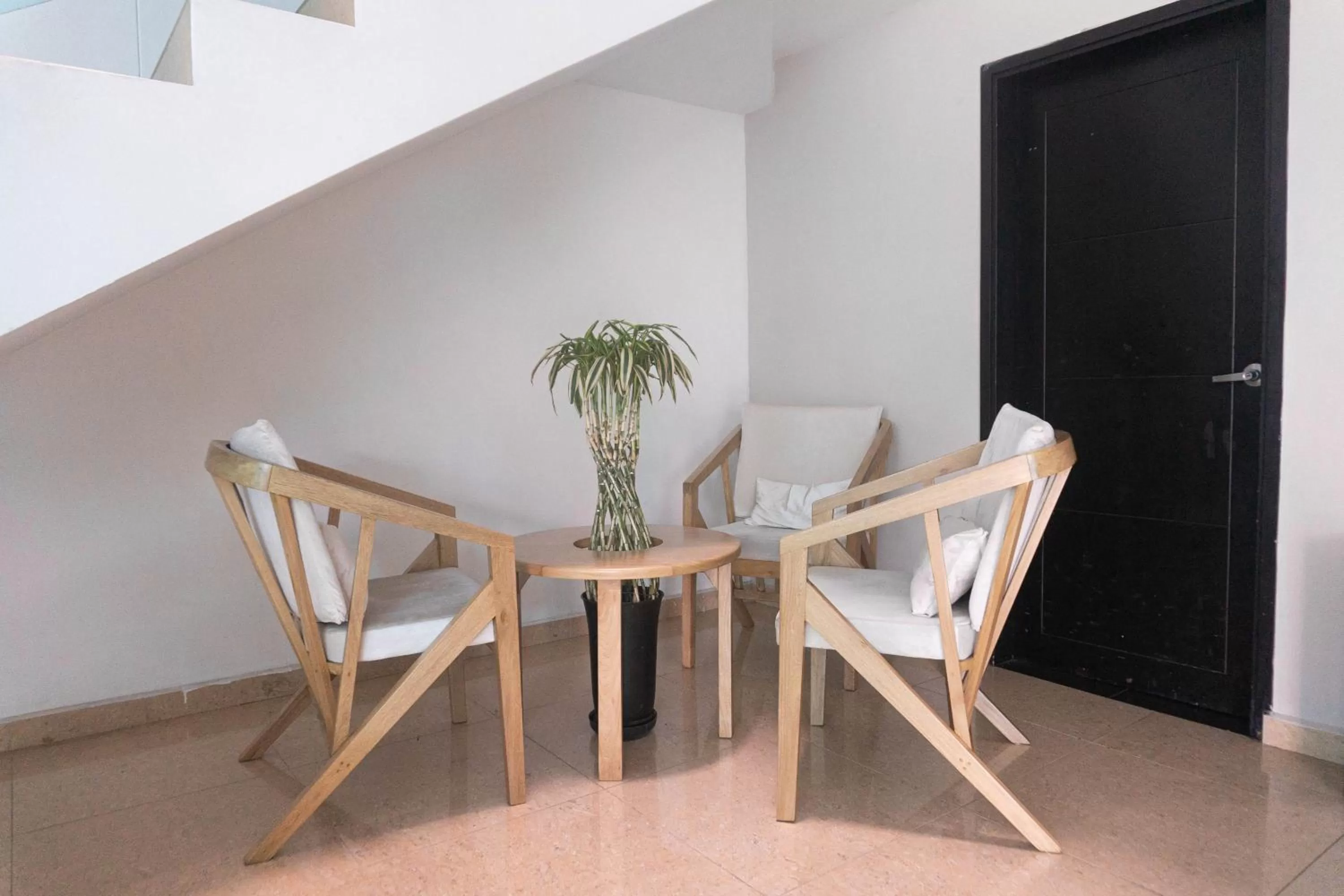 Living room in Hotel Central Plaza Medellin