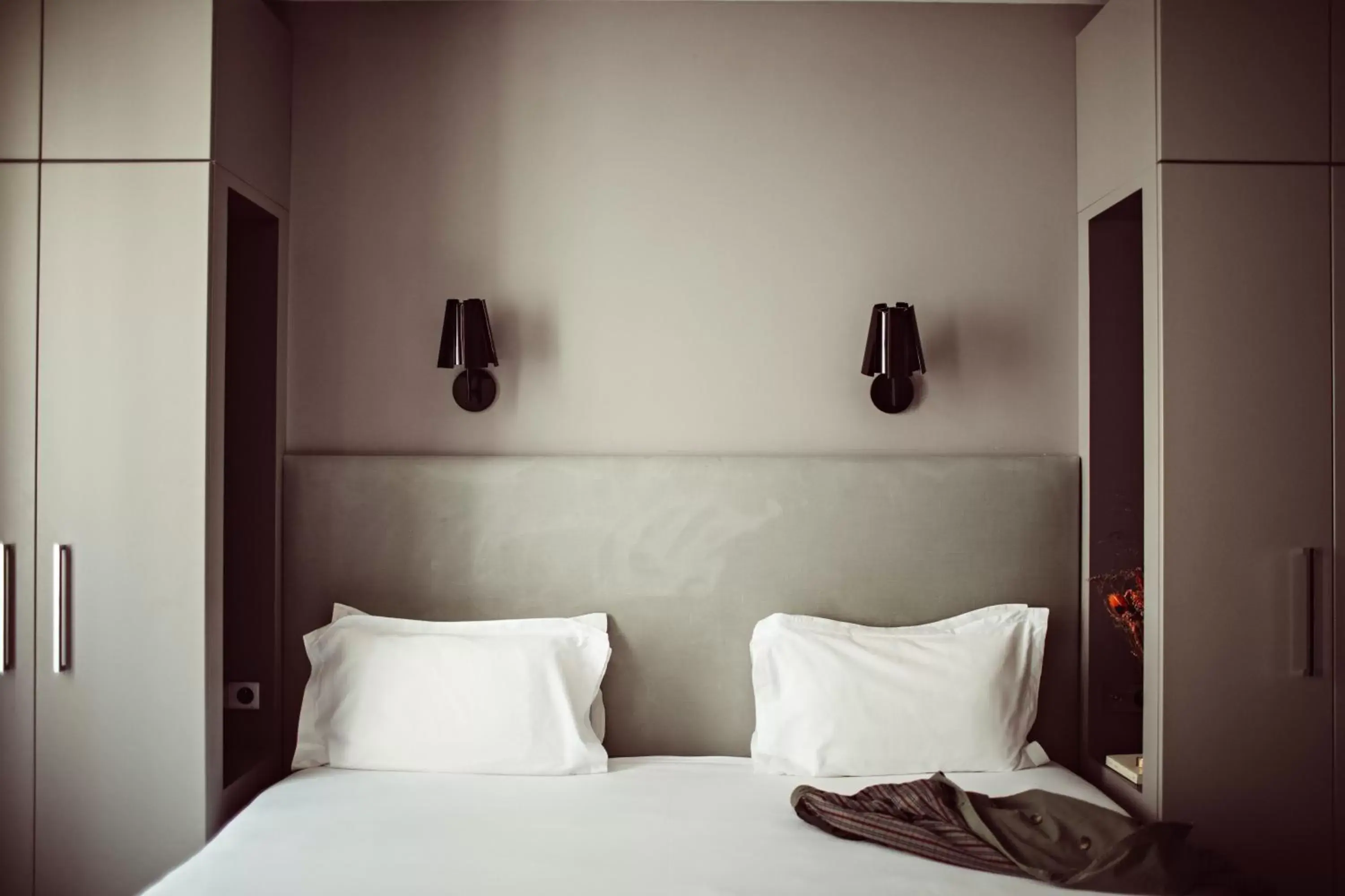 Bed in Monsieur Cadet Hotel & Spa
