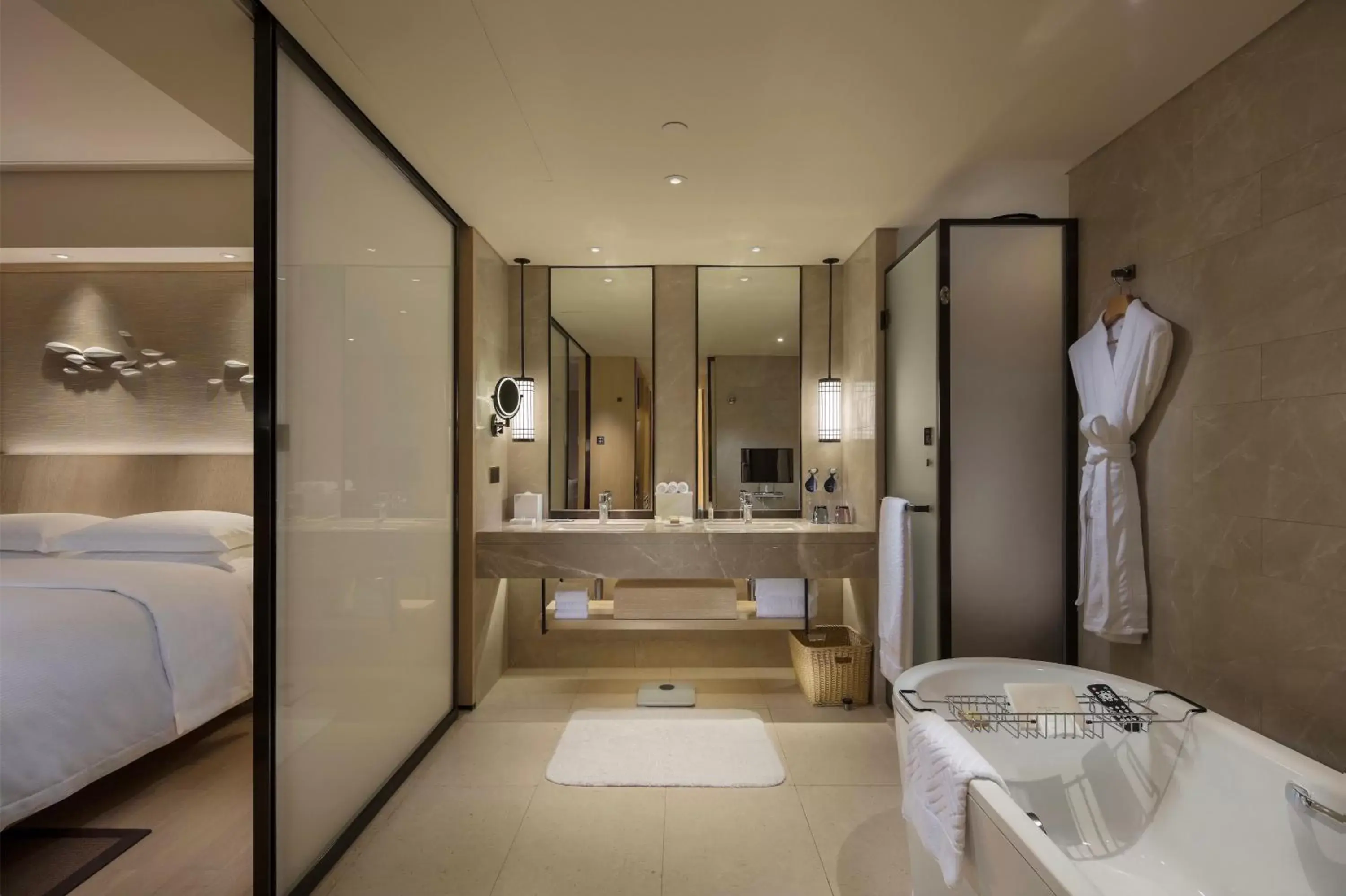 Bathroom in Hilton Shenzhen Shekou Nanhai