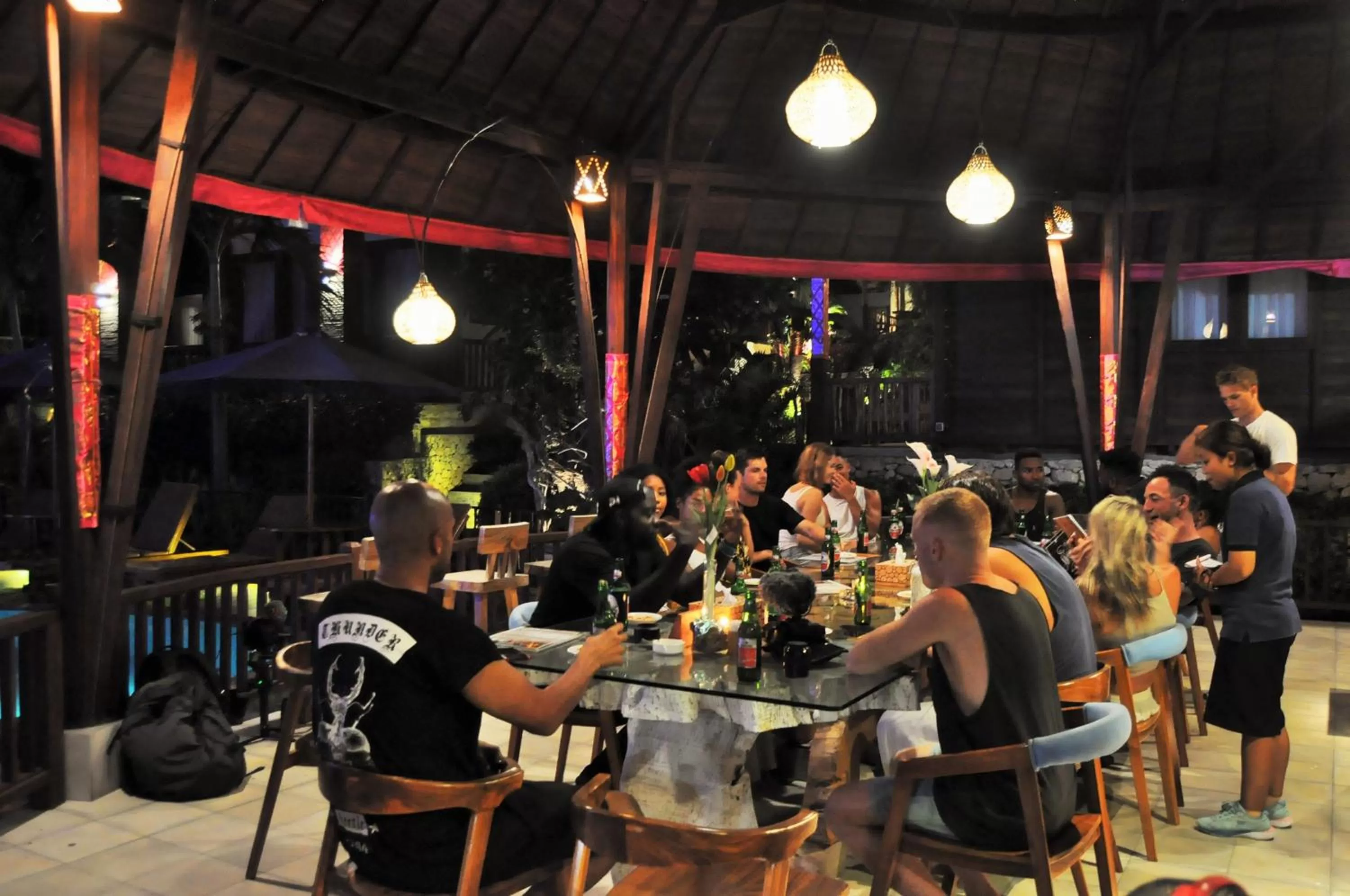 Restaurant/places to eat in Ocean Terrace Suite And Spa Luxury