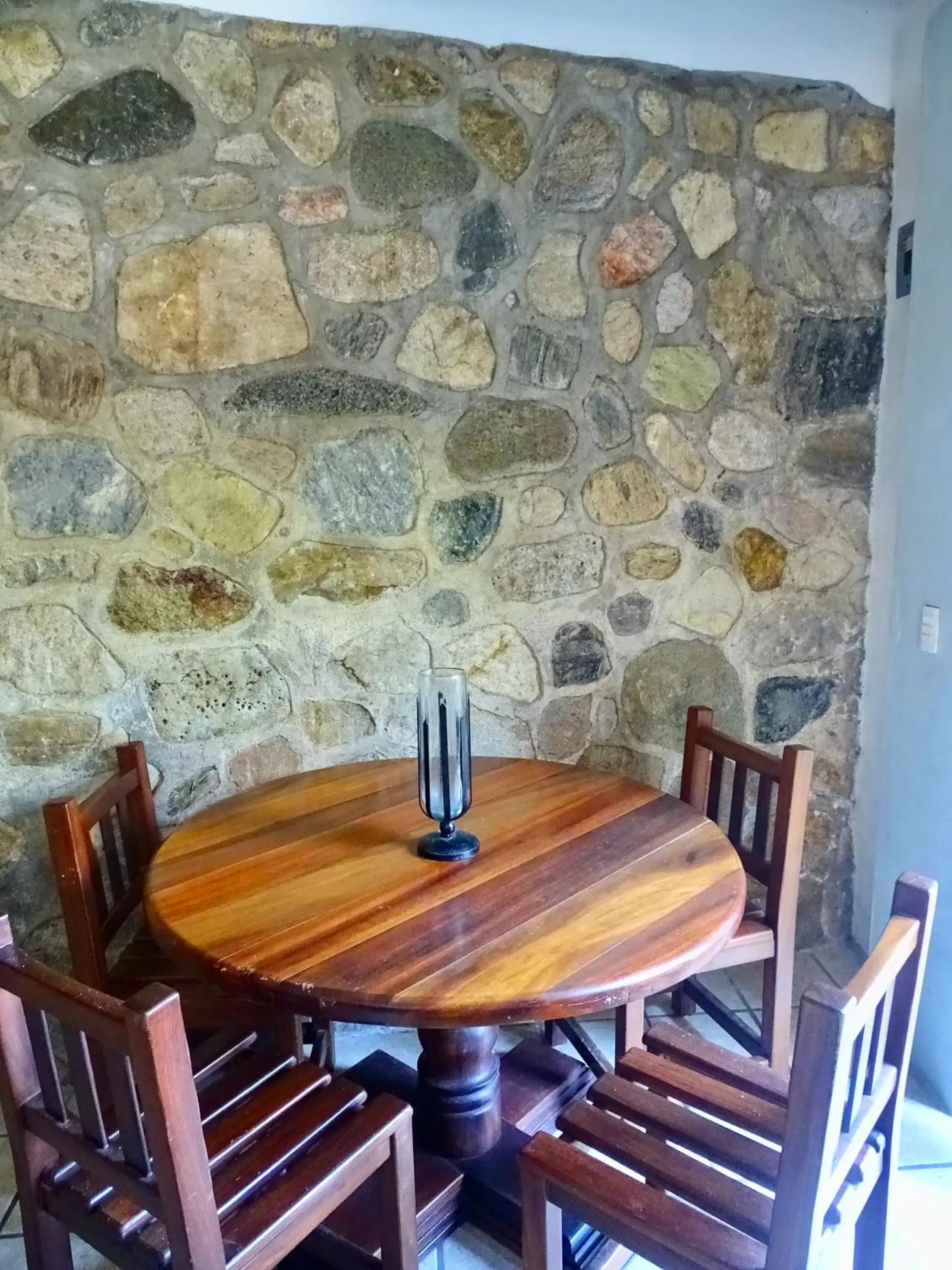 Dining Area in Villas Vista Suites