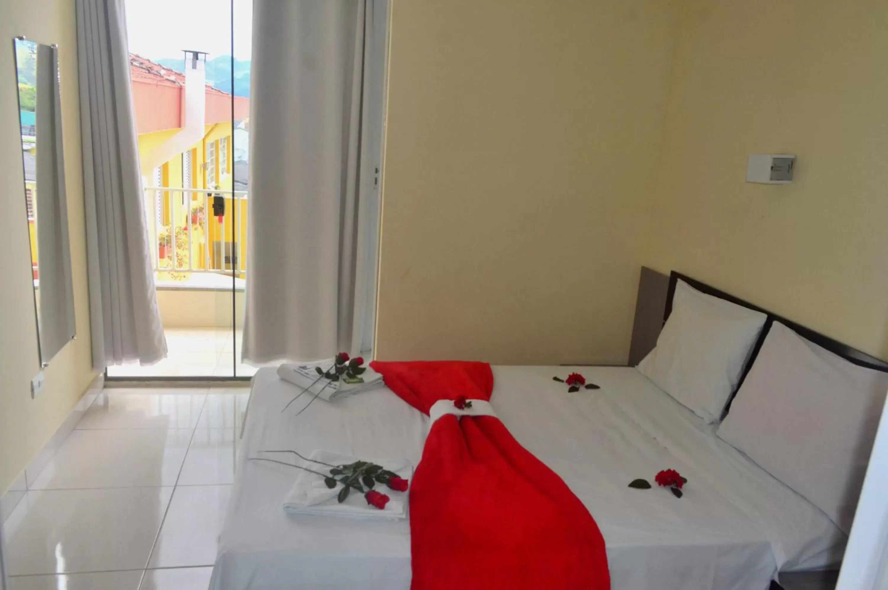 Standard Apartment in Hotel Garfo de Ouro Standard Apartment in Hotel Garfo de Ouro