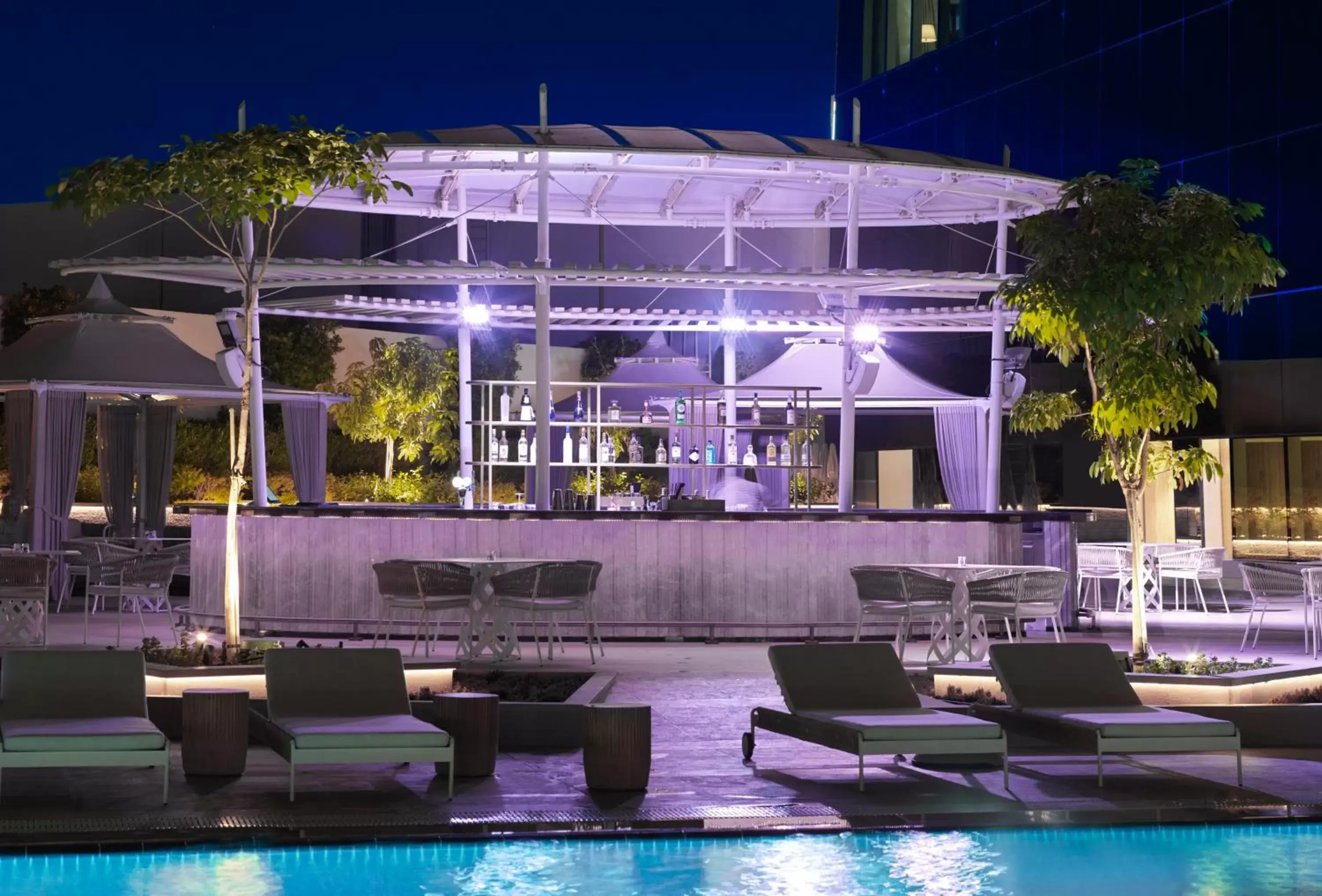 Restaurant/places to eat, Lounge/Bar in Sofitel Dubai The Obelisk