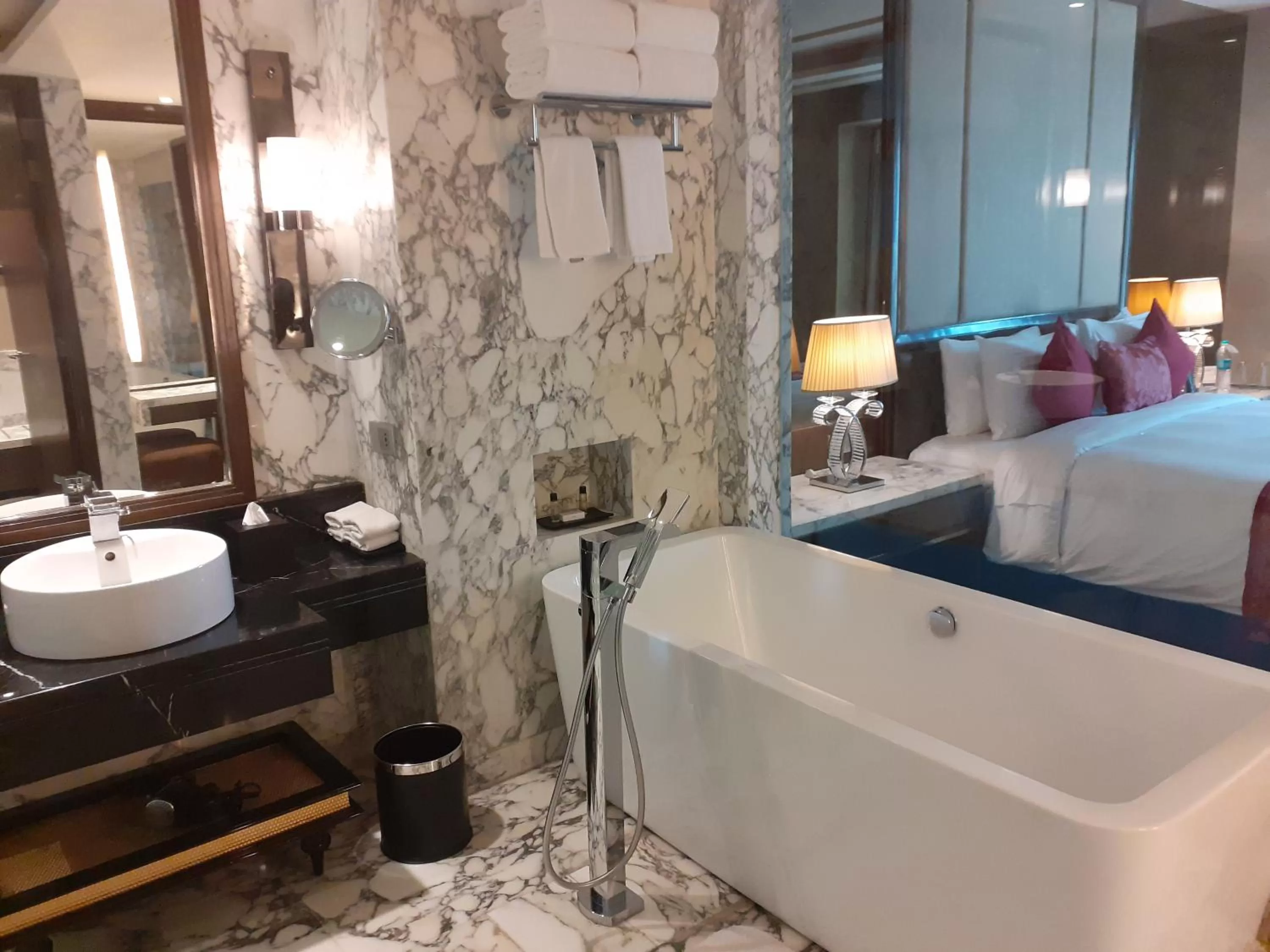 Bathroom, Bed in Radisson Blu Jaipur