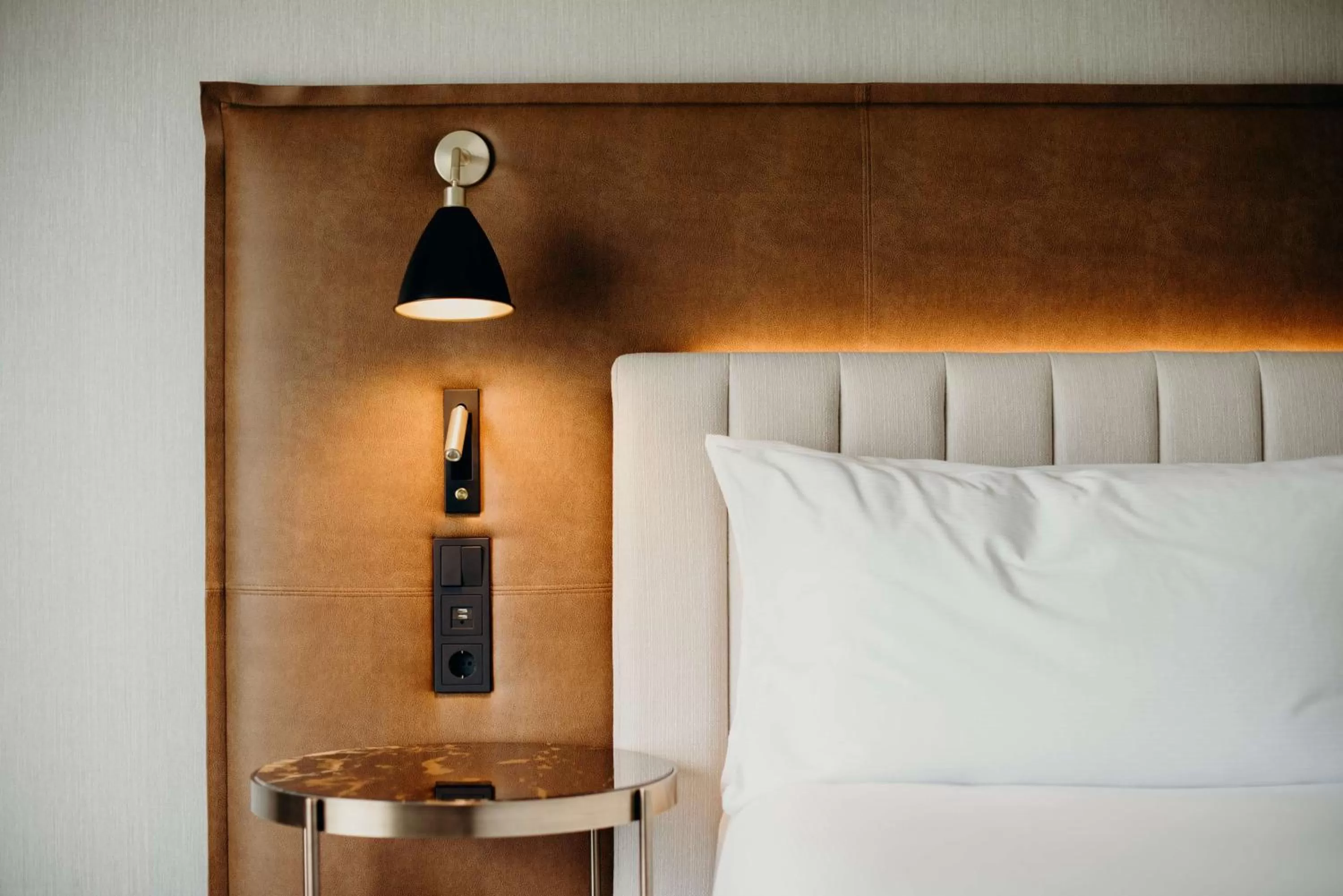 Bed in Hilton Frankfurt City Centre