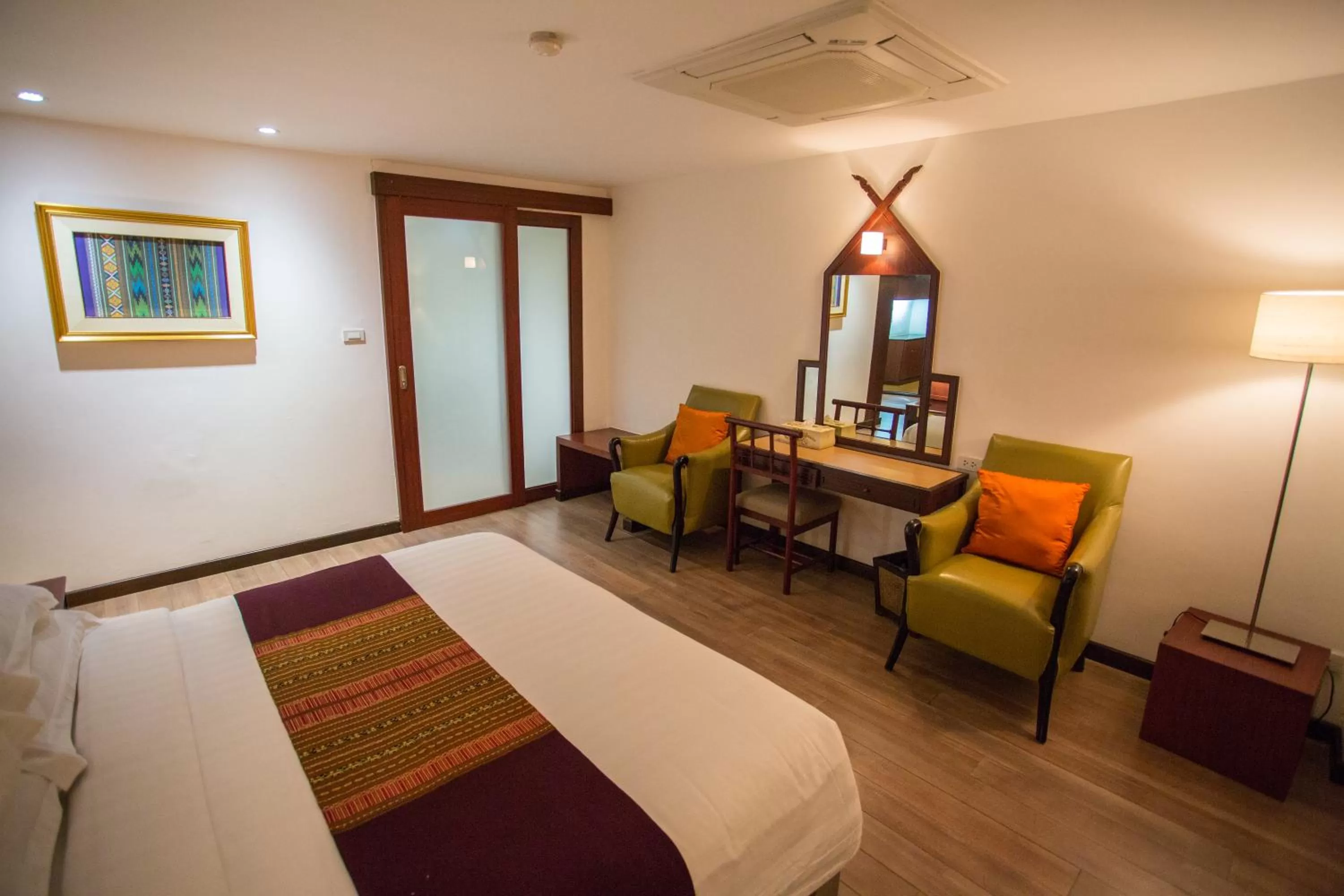 Decorative detail, Bed in Seeharaj Hotel