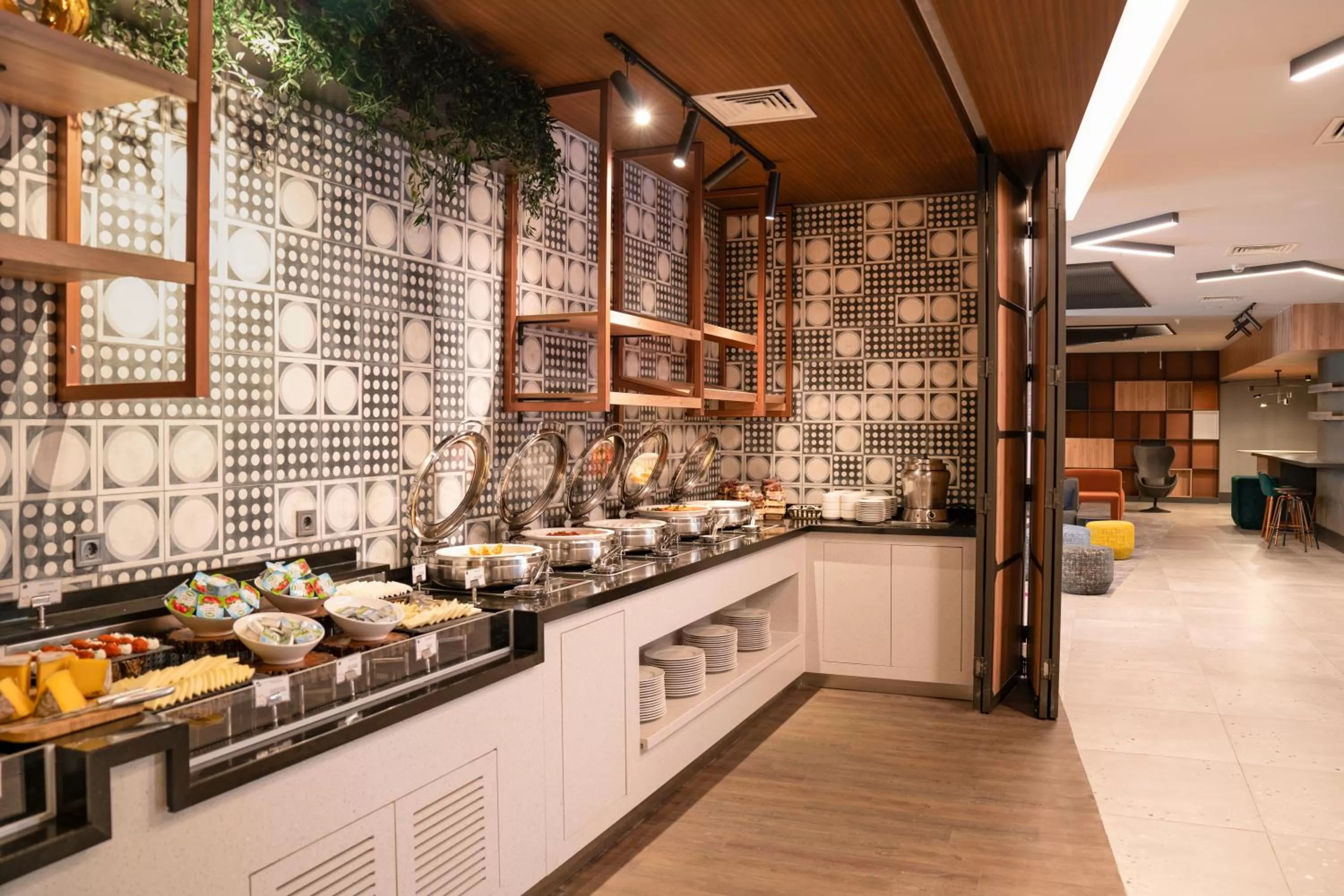 Buffet breakfast in Novotel Gaziantep