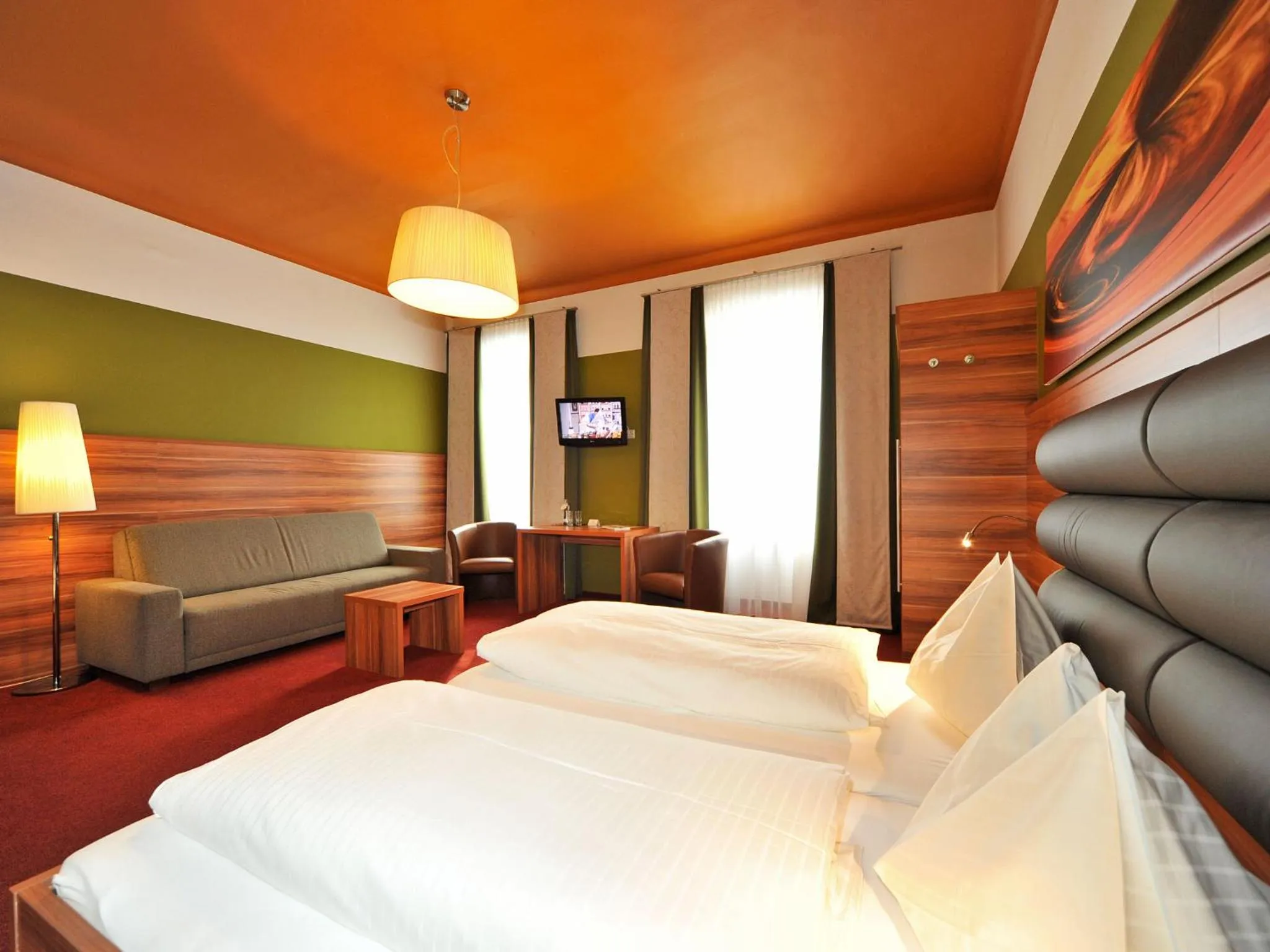 TV and multimedia, Bed in Hotel Ertl GmbH