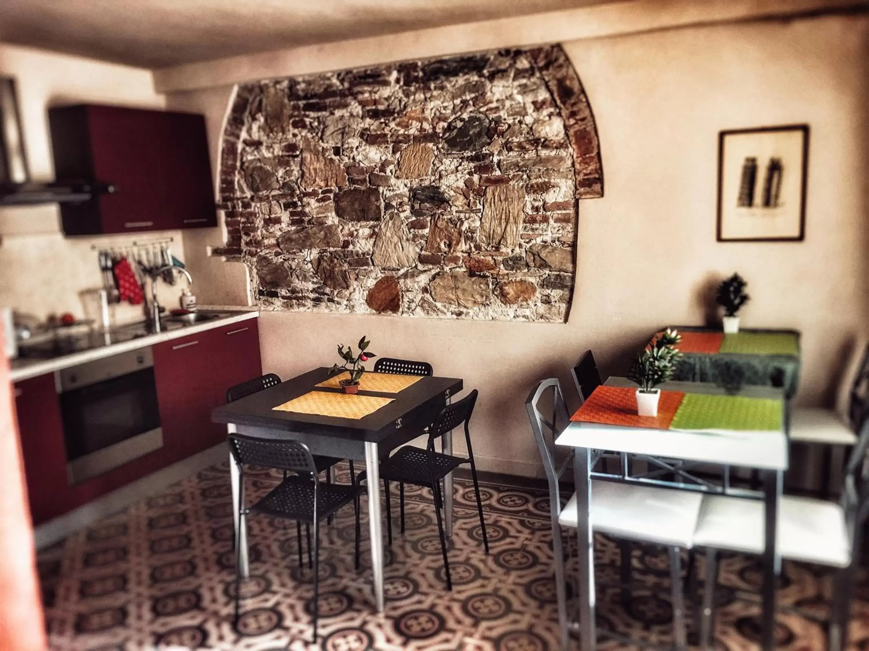 Communal lounge/ TV room, Restaurant/Places to Eat in Maison Dei Miracoli