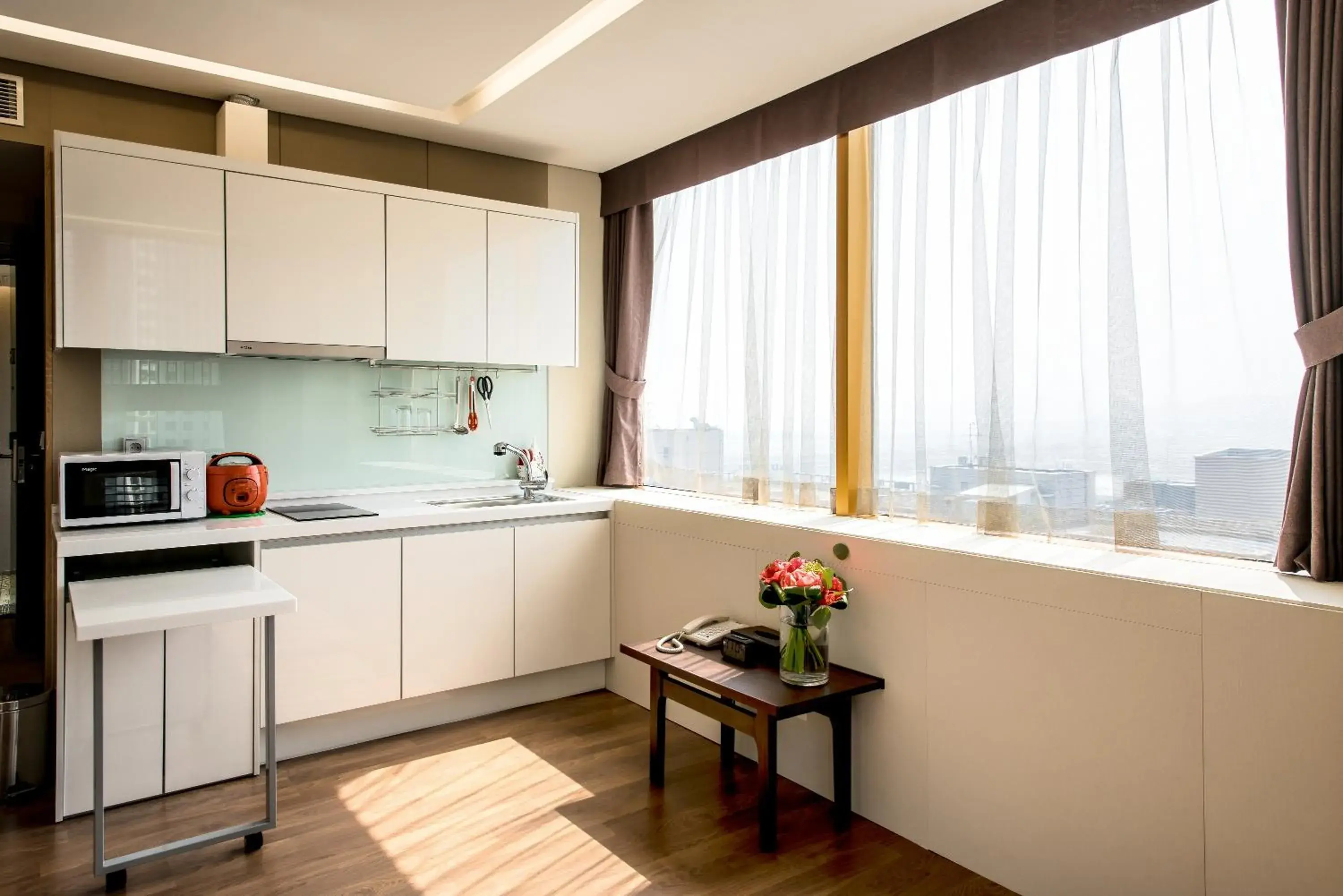 Kitchen or kitchenette, Kitchen/Kitchenette in Ramada by Wyndham Incheon
