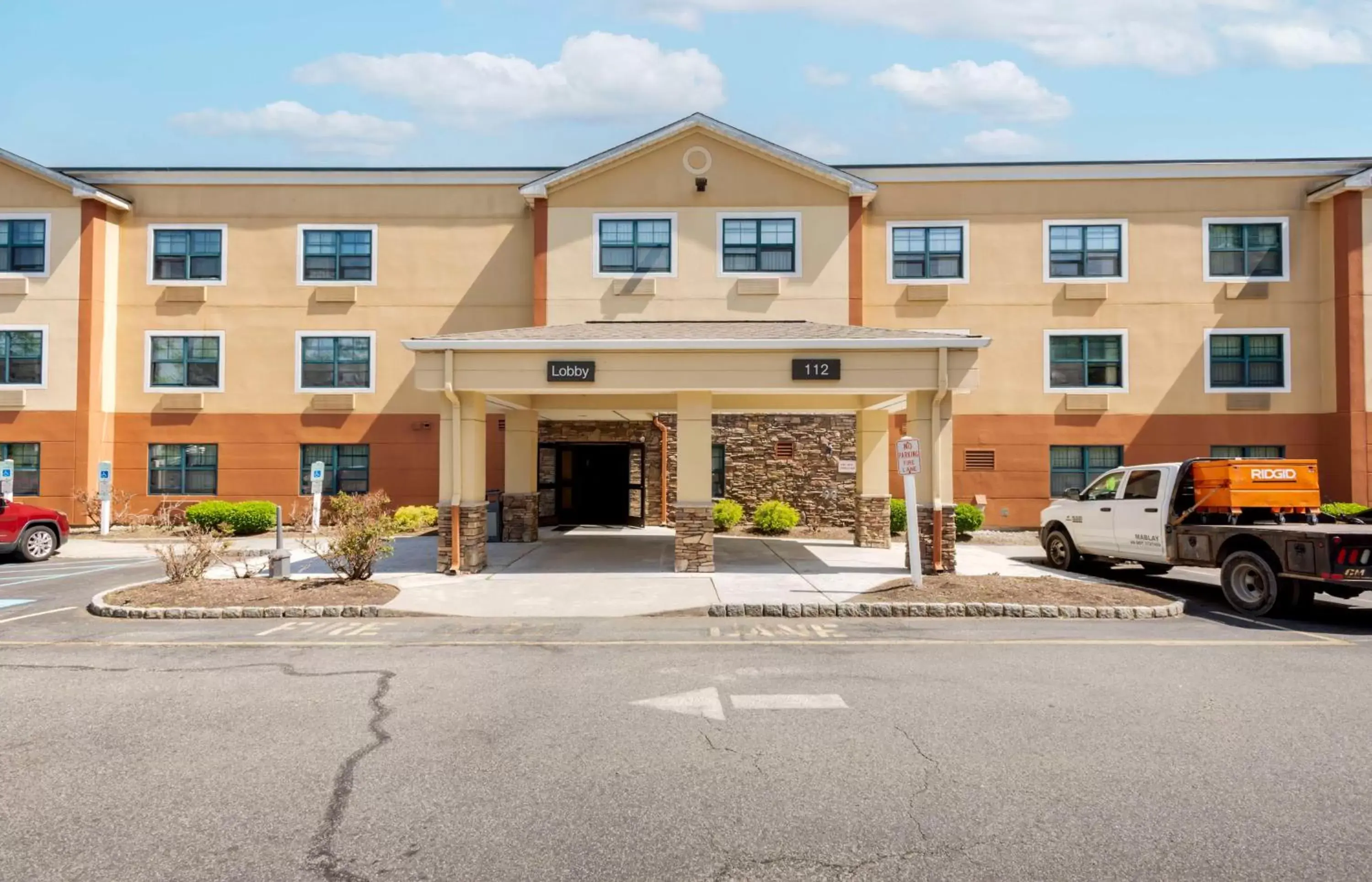 Property Building in Extended Stay America Suites - Ramsey - Upper Saddle River