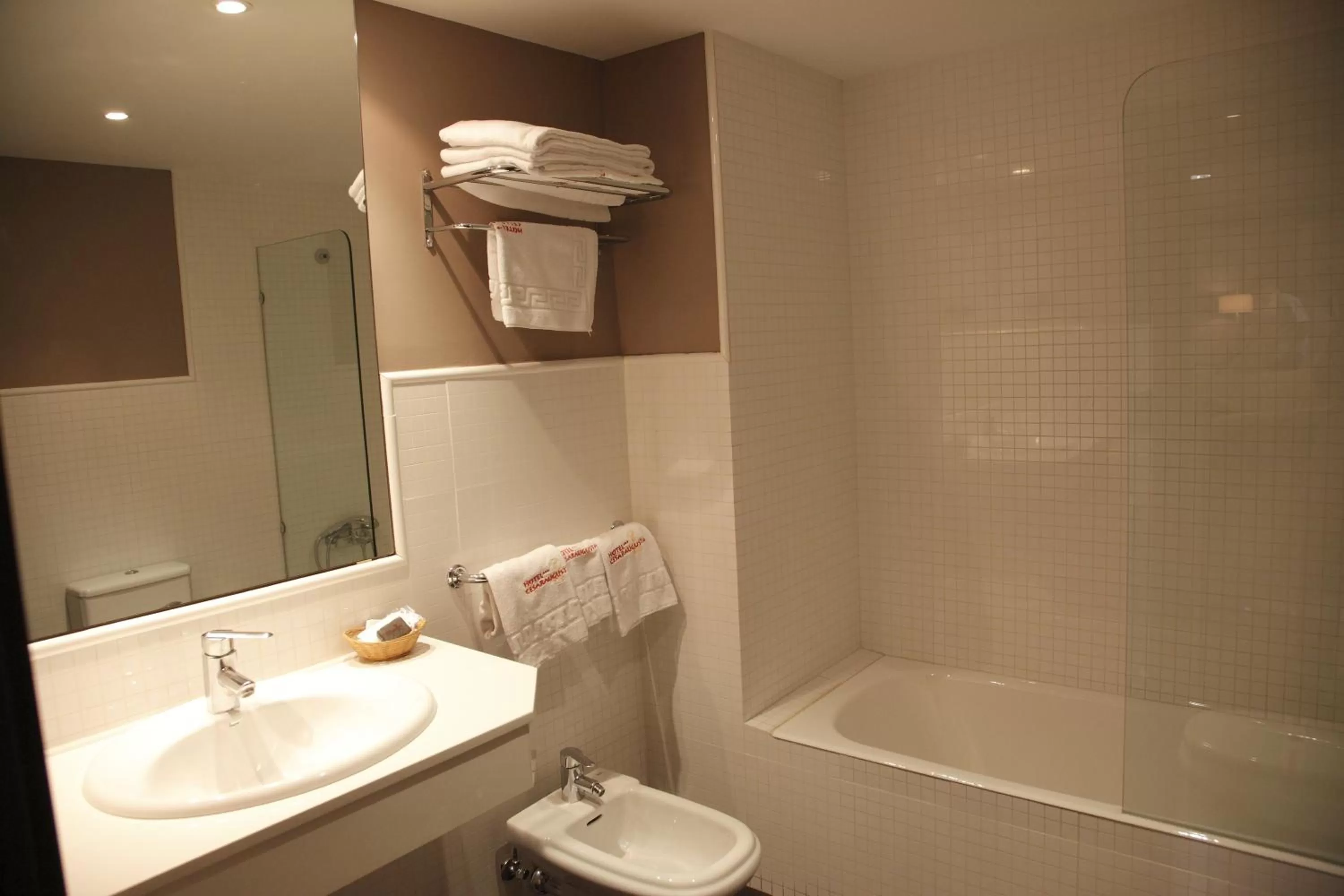 Bathroom in Cesaraugusta