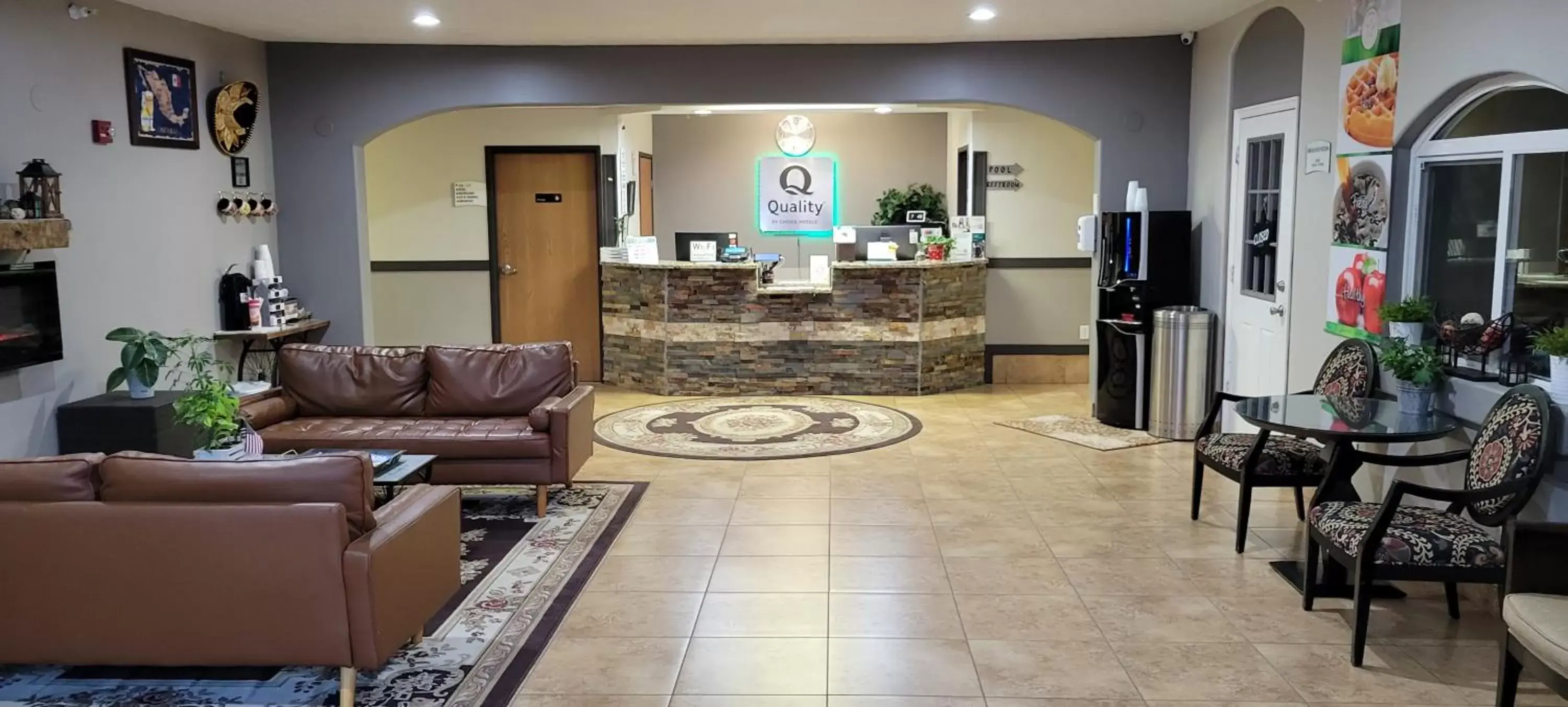 Property building, Lobby/Reception in Quality Inn & Suites Salina National Forest Area