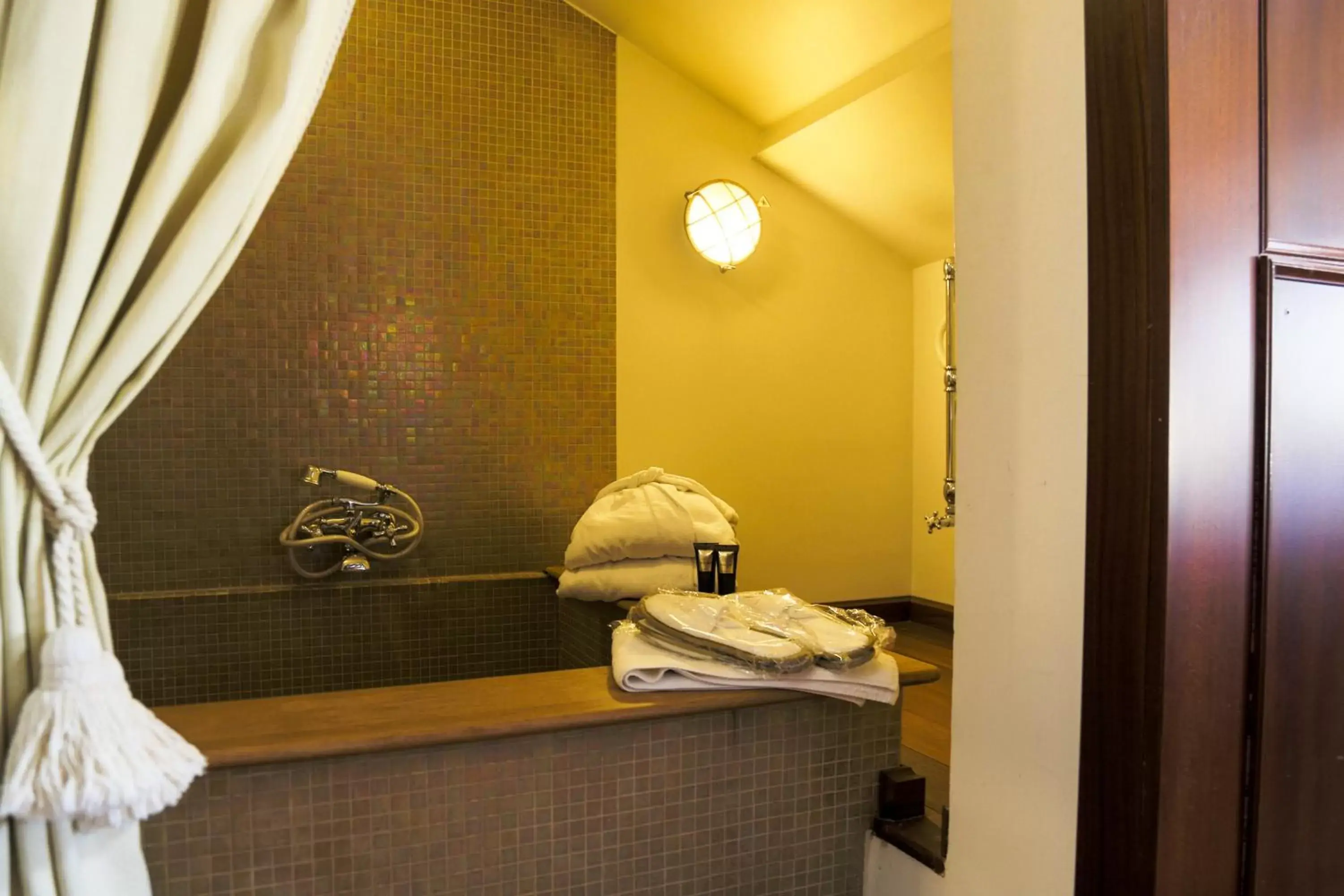 Bathroom in Hotel Bucintoro