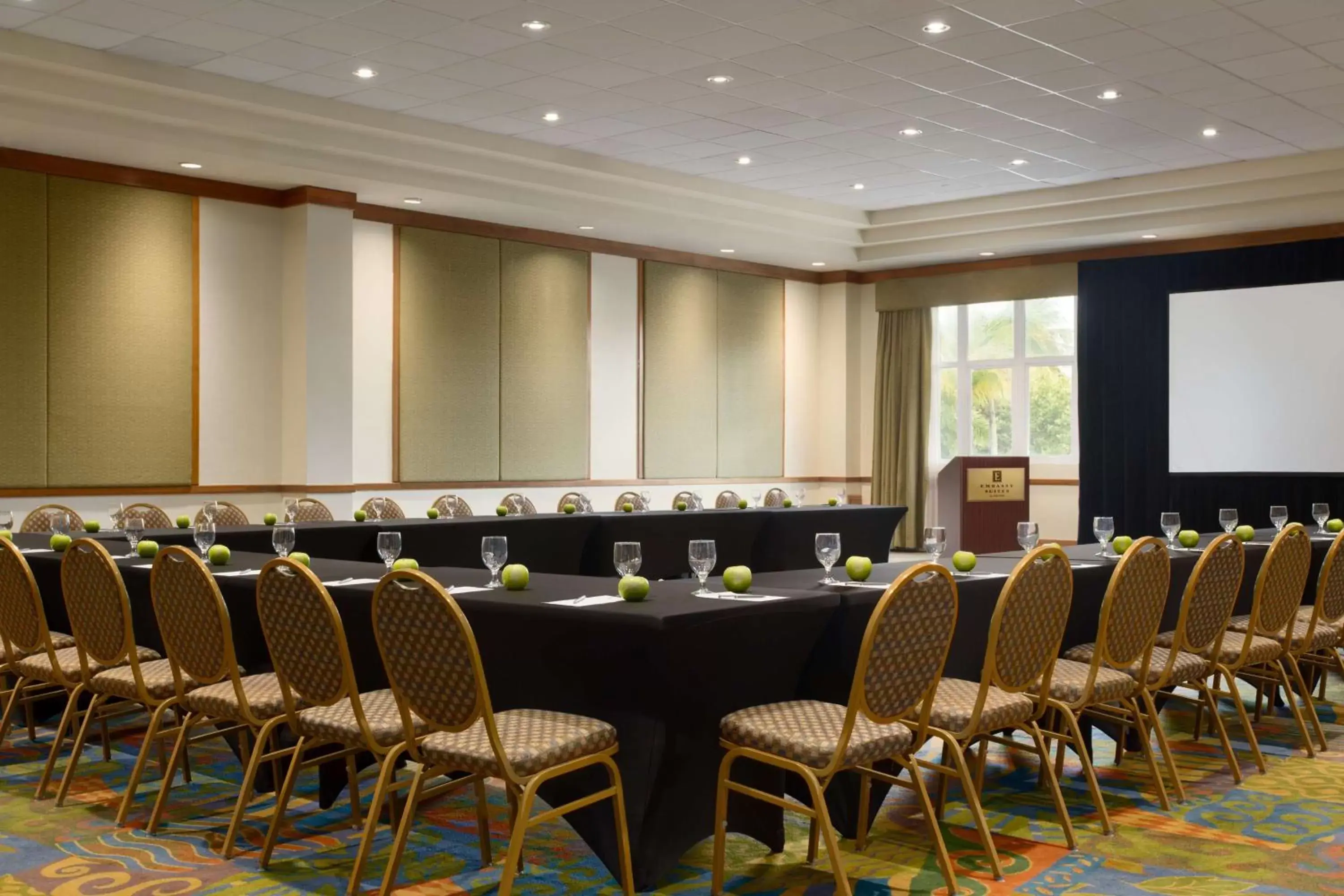 Meeting/conference room in Embassy Suites by Hilton Dorado del Mar Beach Resort
