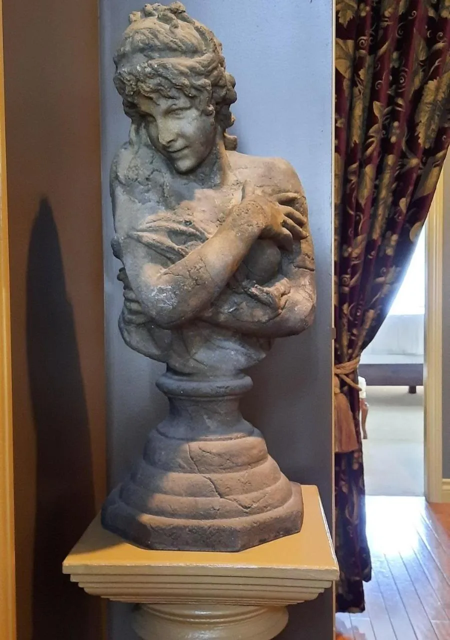 Property building in The Beacon Inn at Sidney