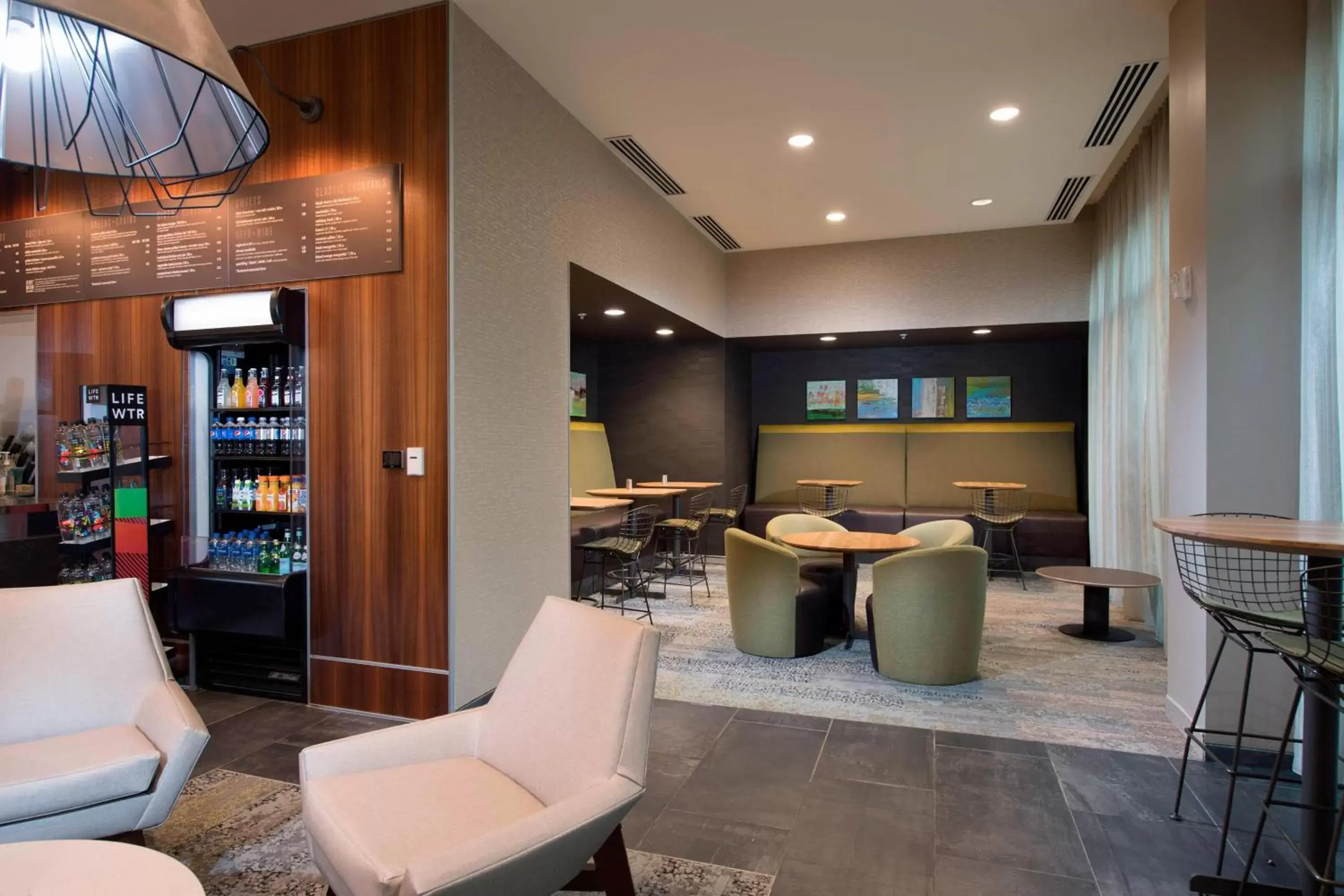 Lobby or reception, Lobby/Reception in Courtyard by Marriott Atlanta Alpharetta/Avalon Area