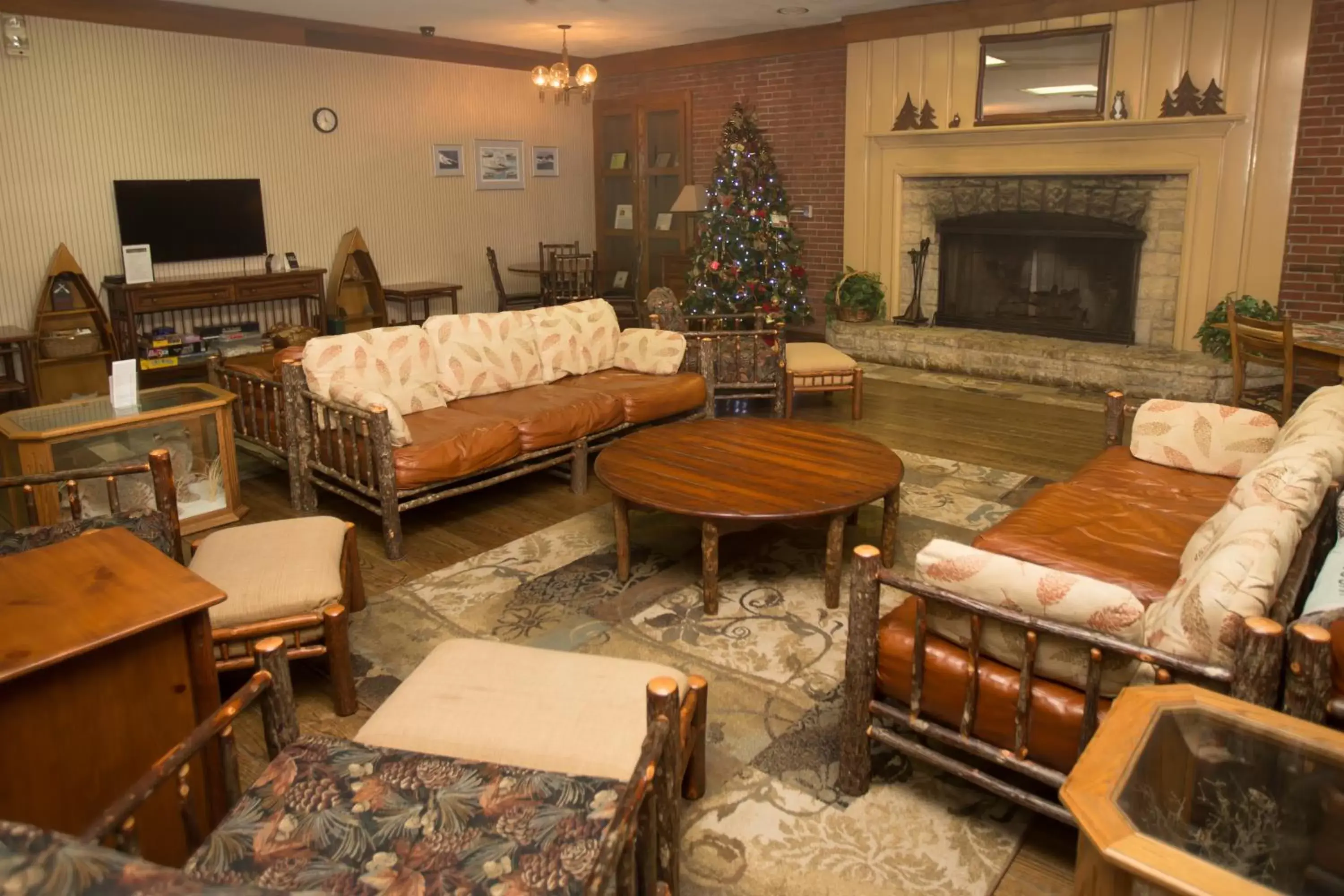 Living room, Seating Area in Clifty Inn