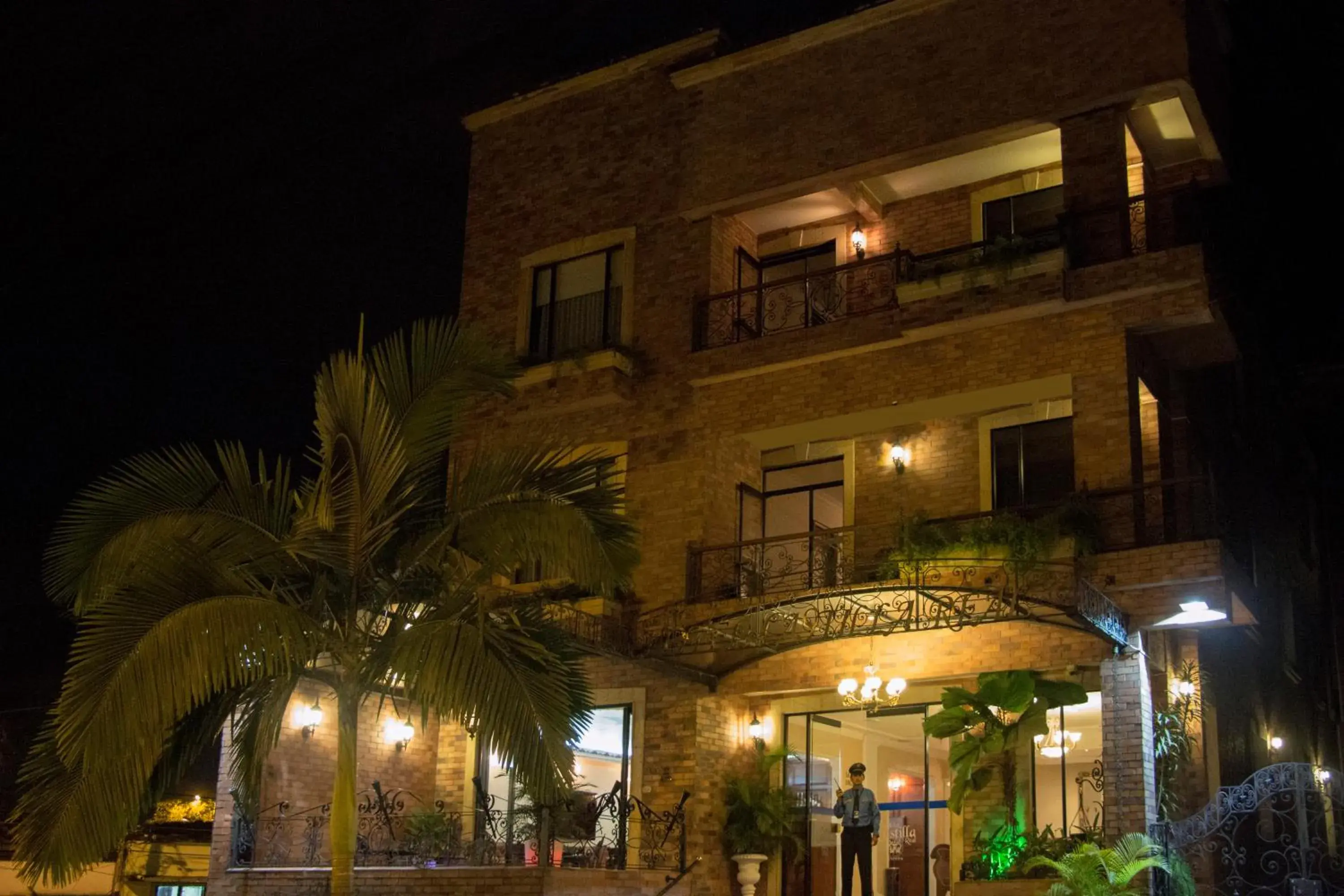 Night, Property Building in Hotel Castilla Real
