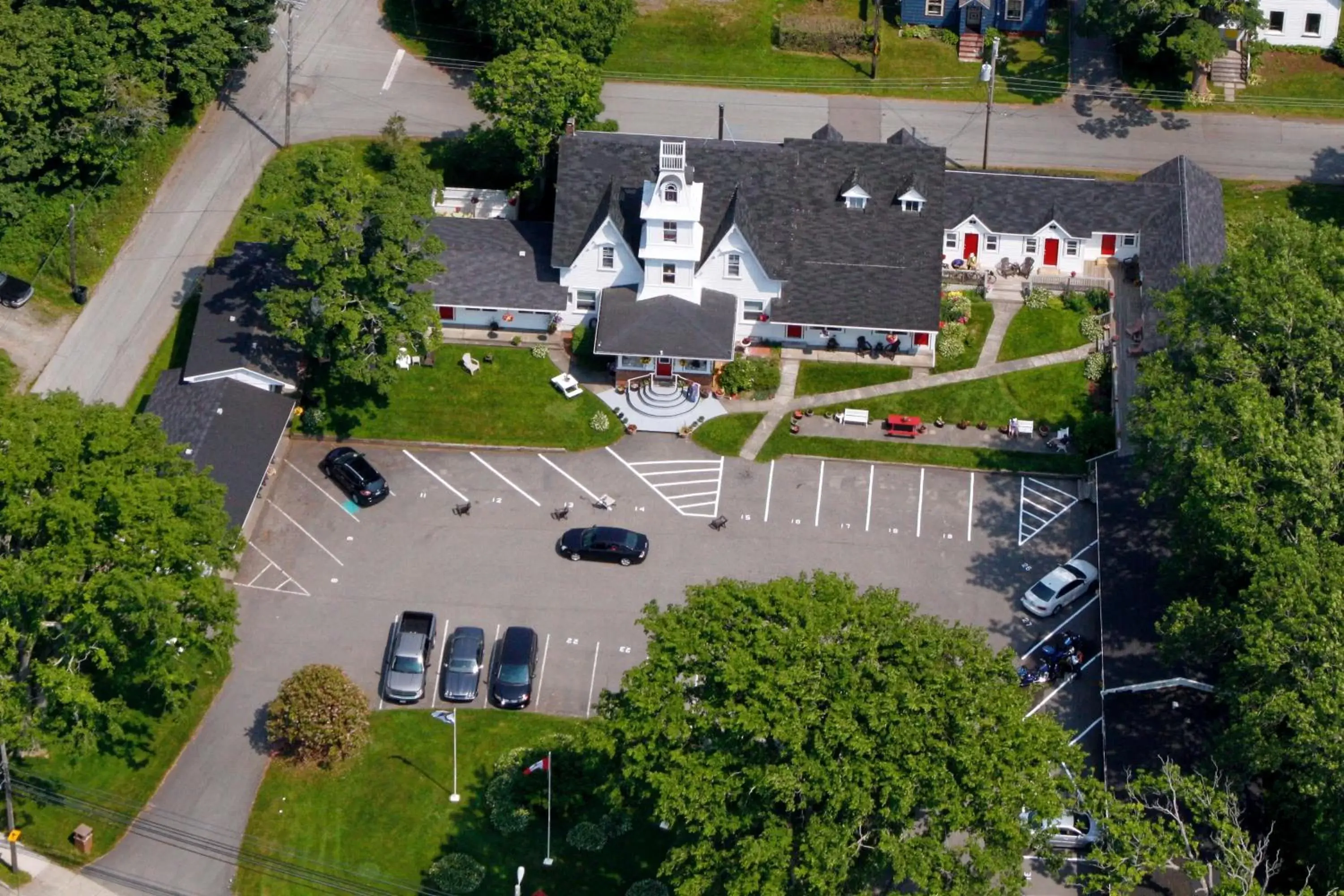 Bird's eye view, Bird's-eye View in Lakelawn B&B and Motel