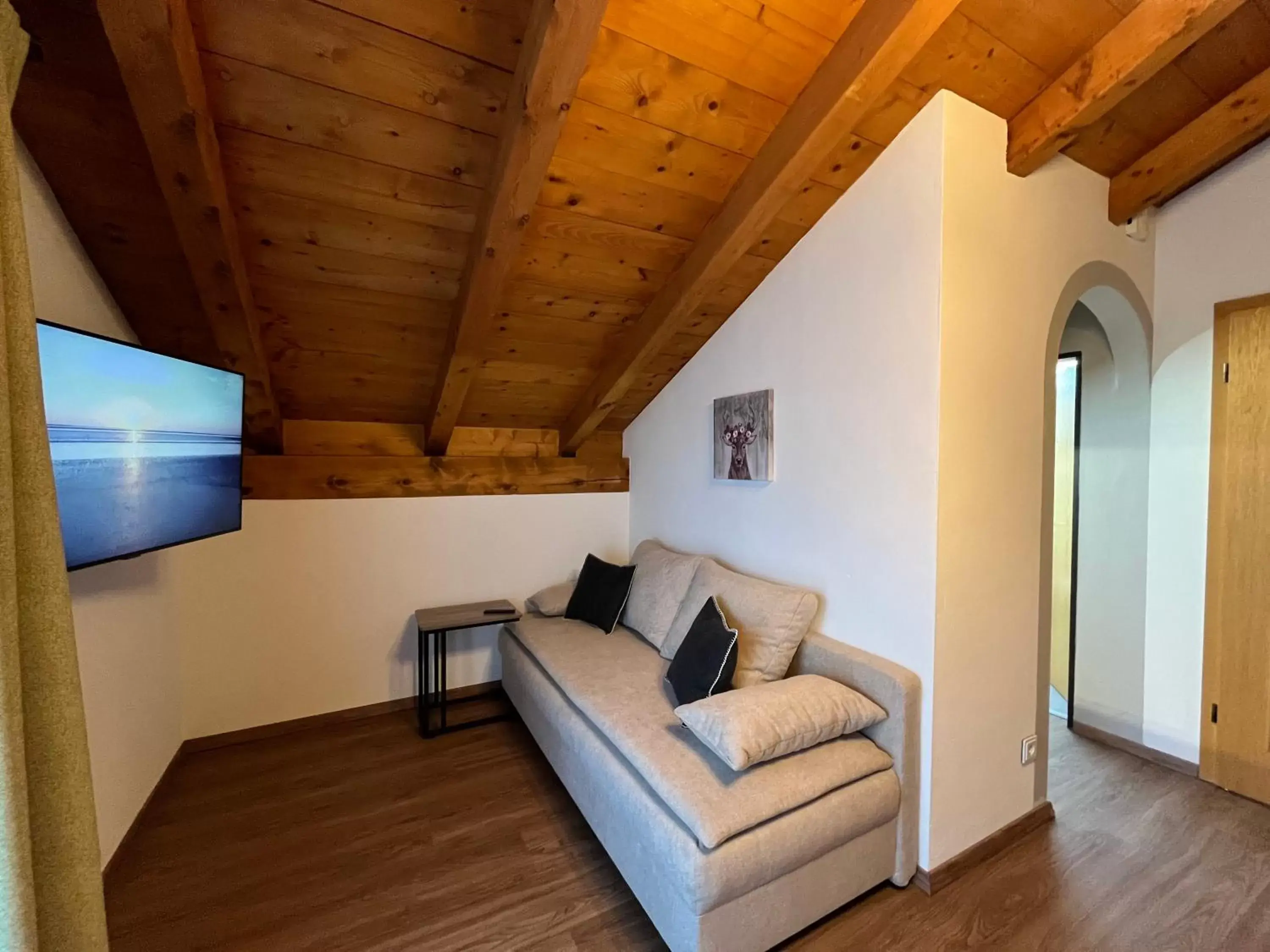 TV and multimedia, Seating Area in Hotel Garni Brunnthaler