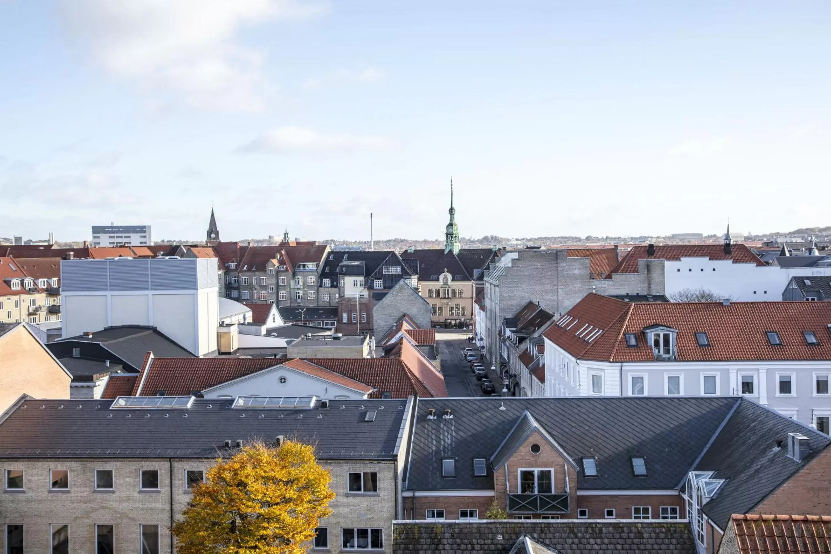 Street view, Neighborhood in Milling Hotel Gestus