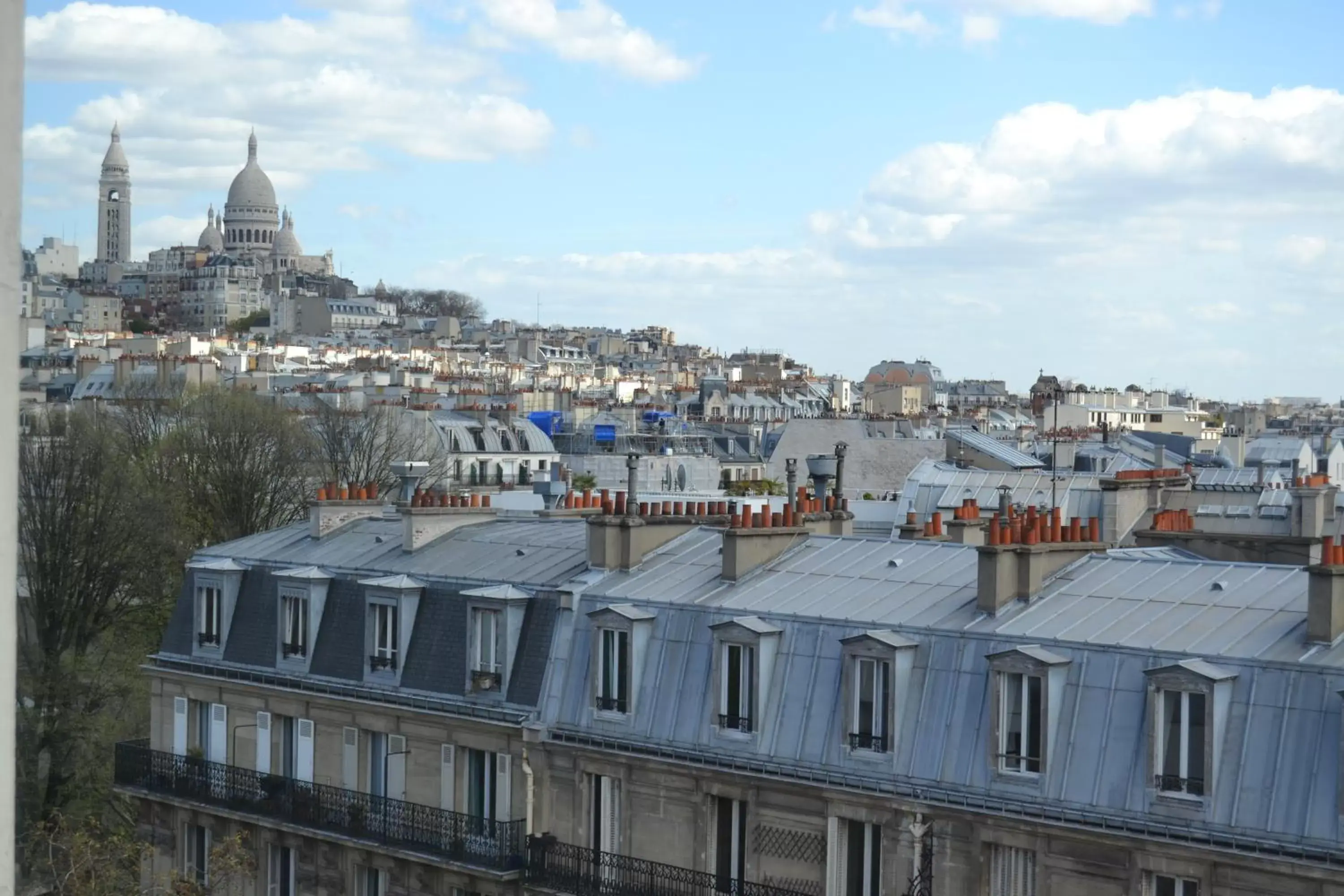 View (from property/room) in Mercure Paris Montmartre Sacré Coeur