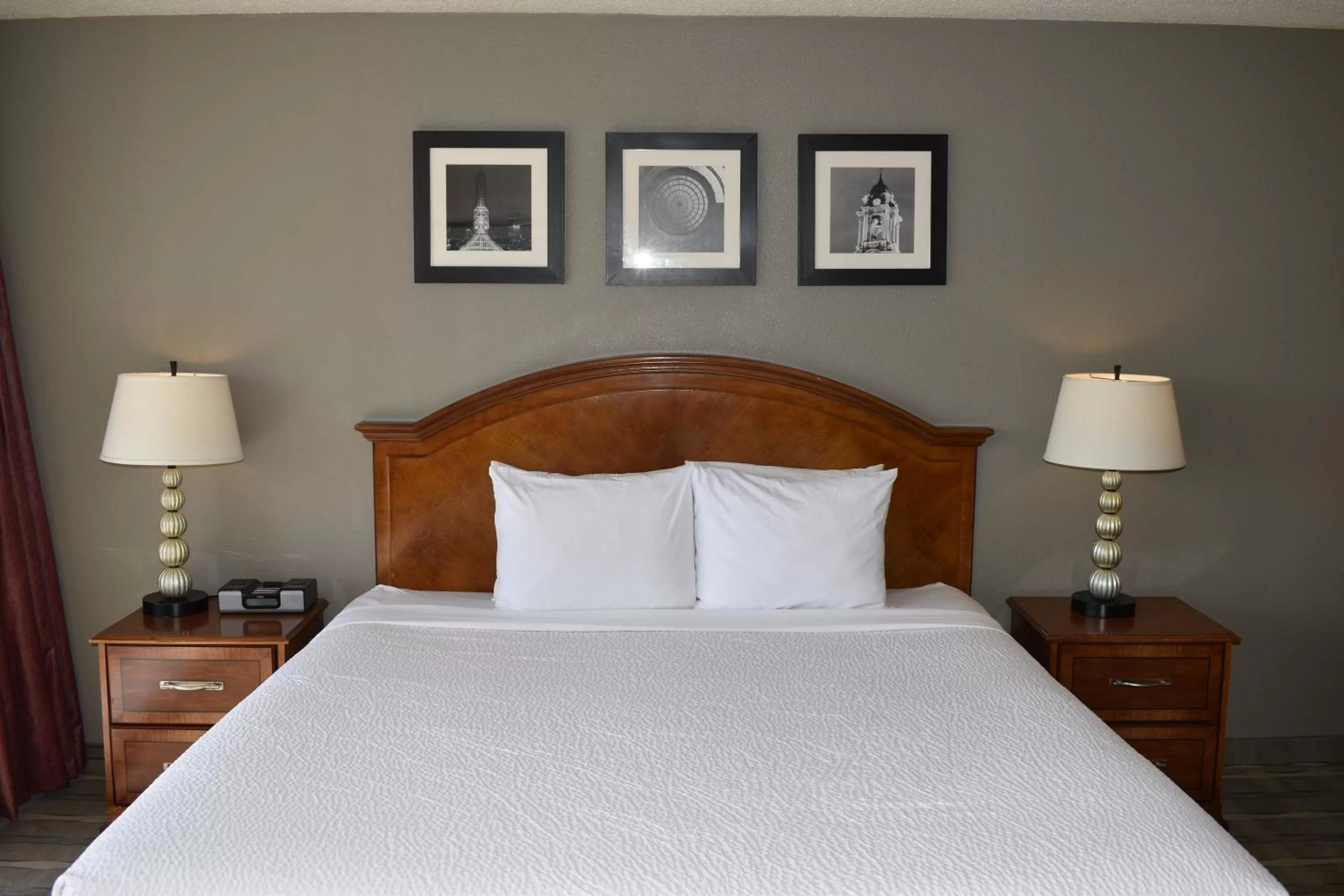 Bed in Inn at the Convention Center