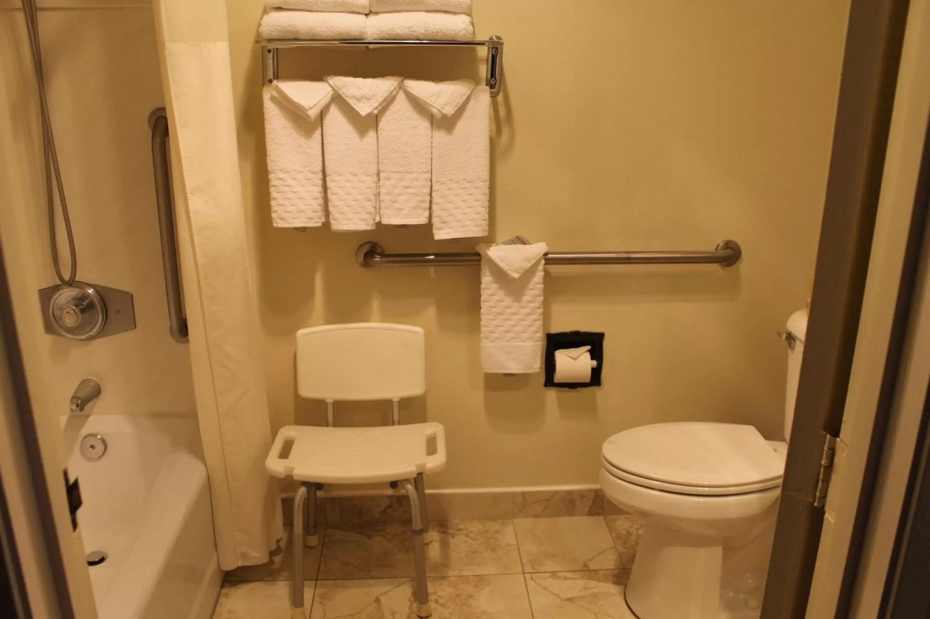 Bathroom in Best Western Casa Grande Inn