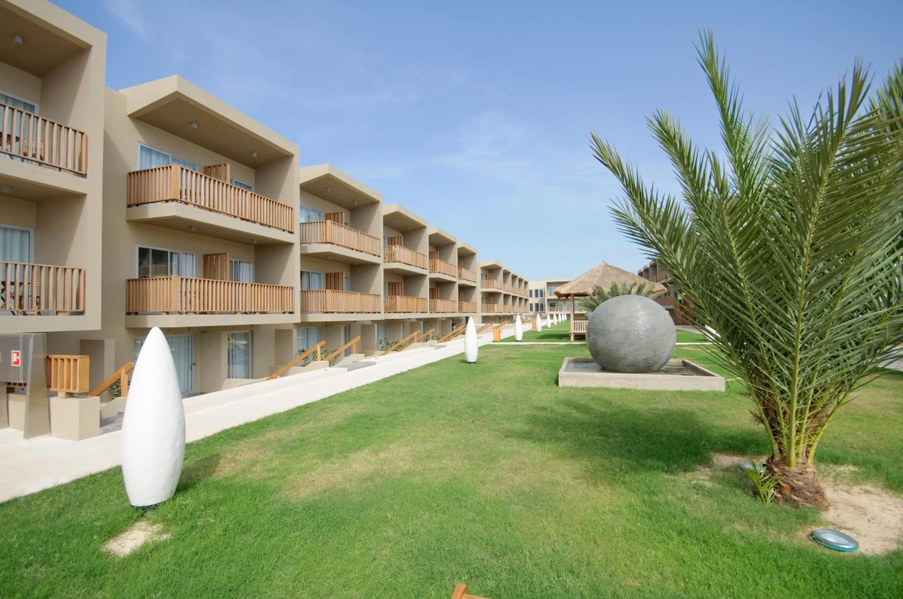 Property building in Oasis Salinas Sea