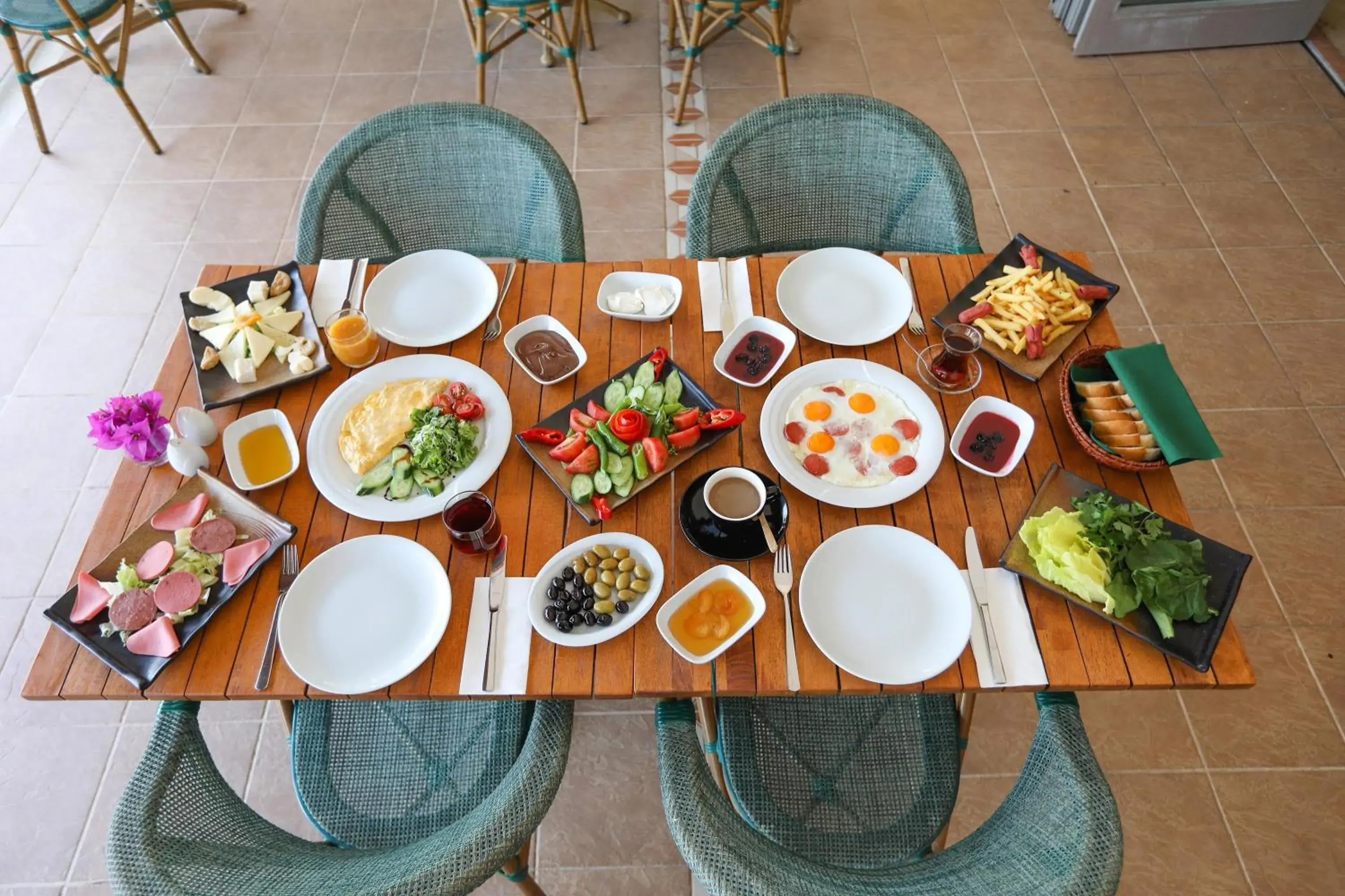 Continental breakfast in Happy Hotel