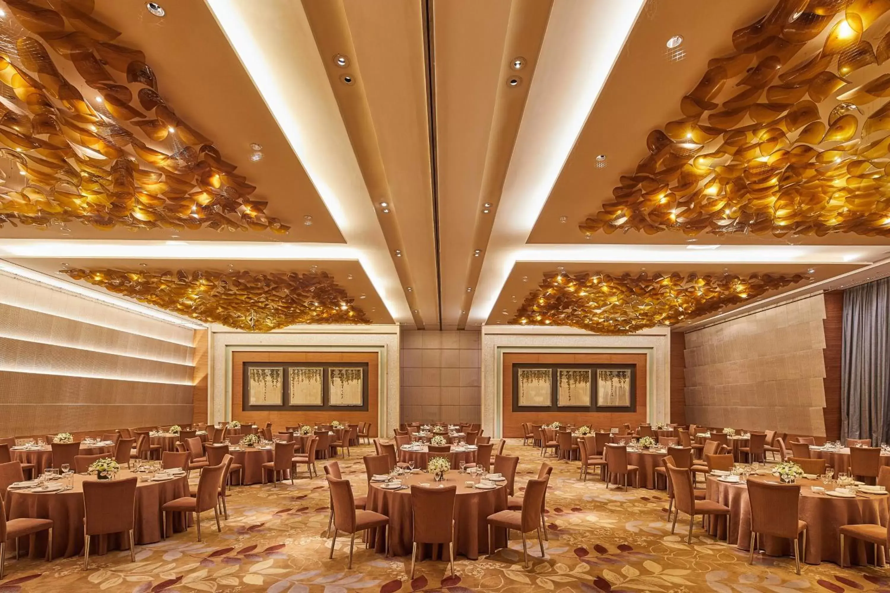 Meeting/conference room, Restaurant/Places to Eat in The Westin Tianjin