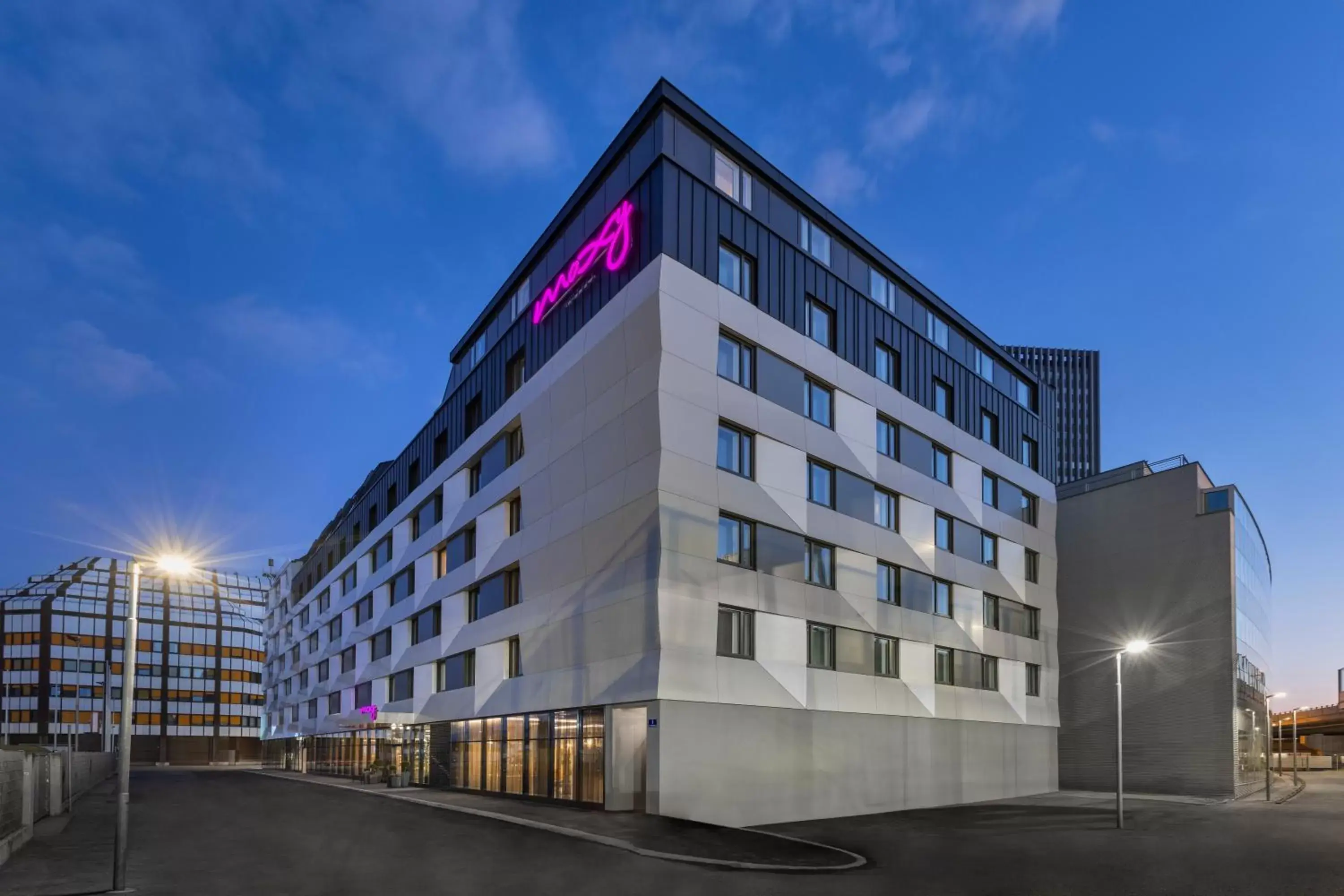 Property Building in Moxy Vienna City East