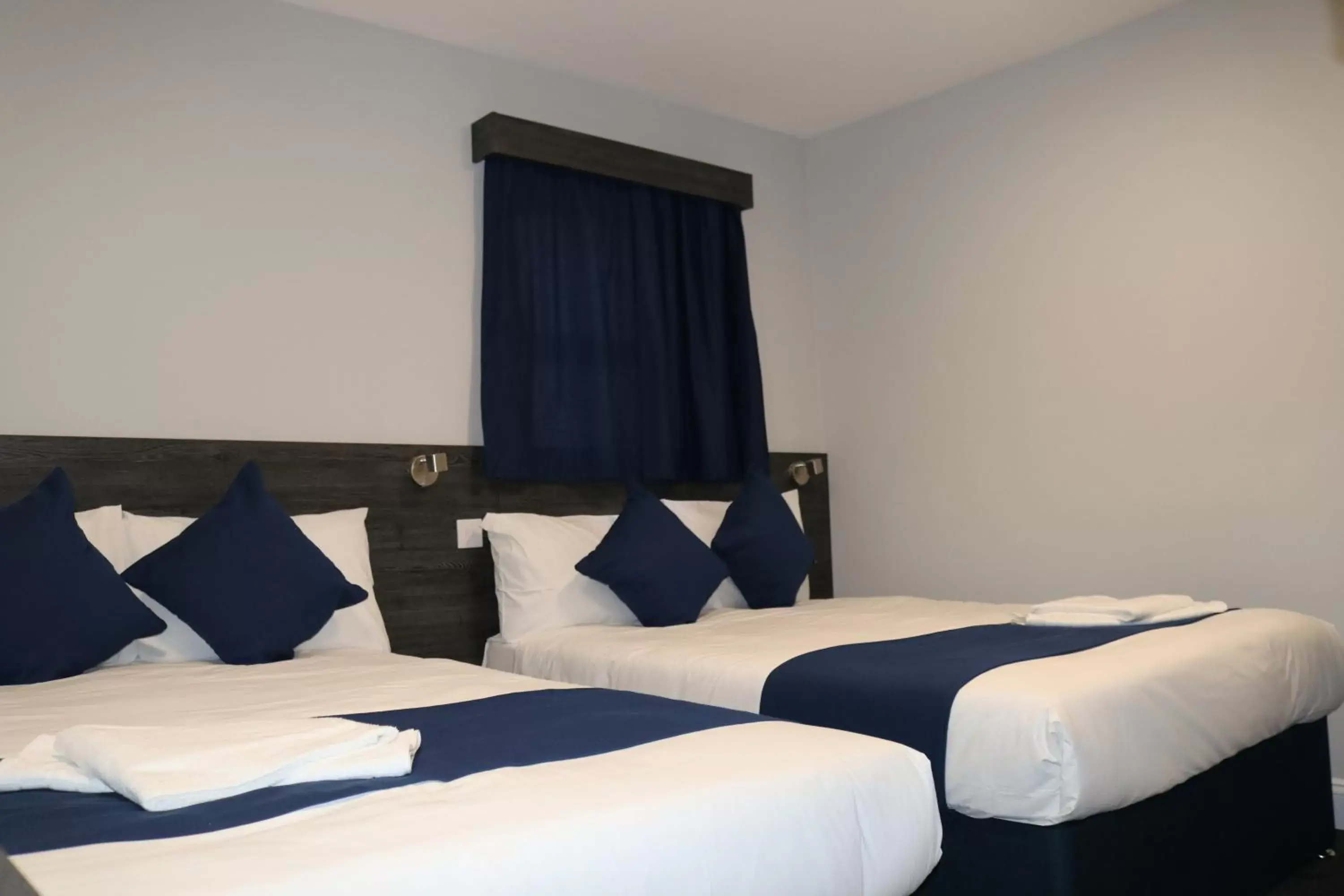 Photo of the whole room, Bed in Blue Sapphire Hotel