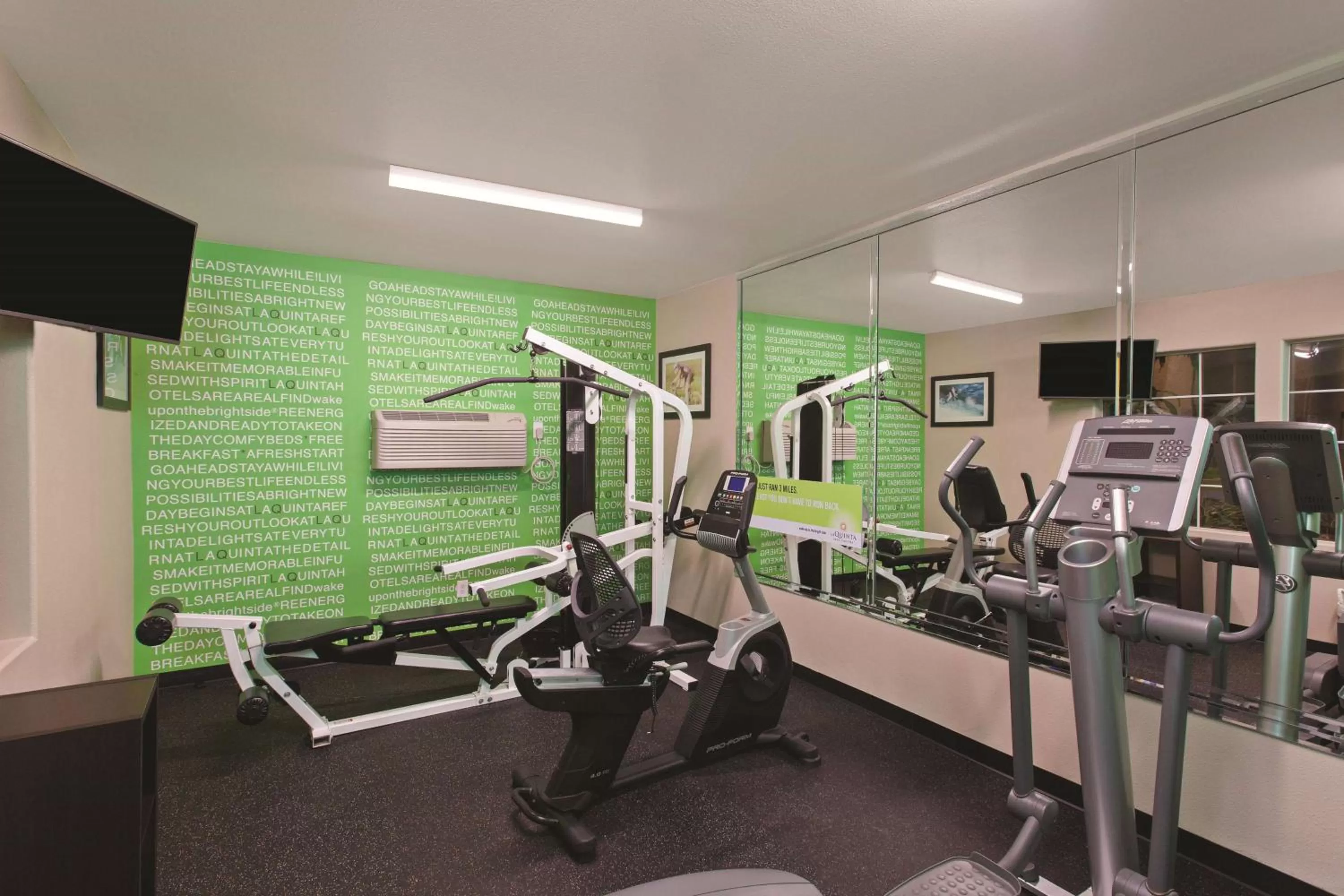 Fitness centre/facilities in La Quinta by Wyndham Los Banos
