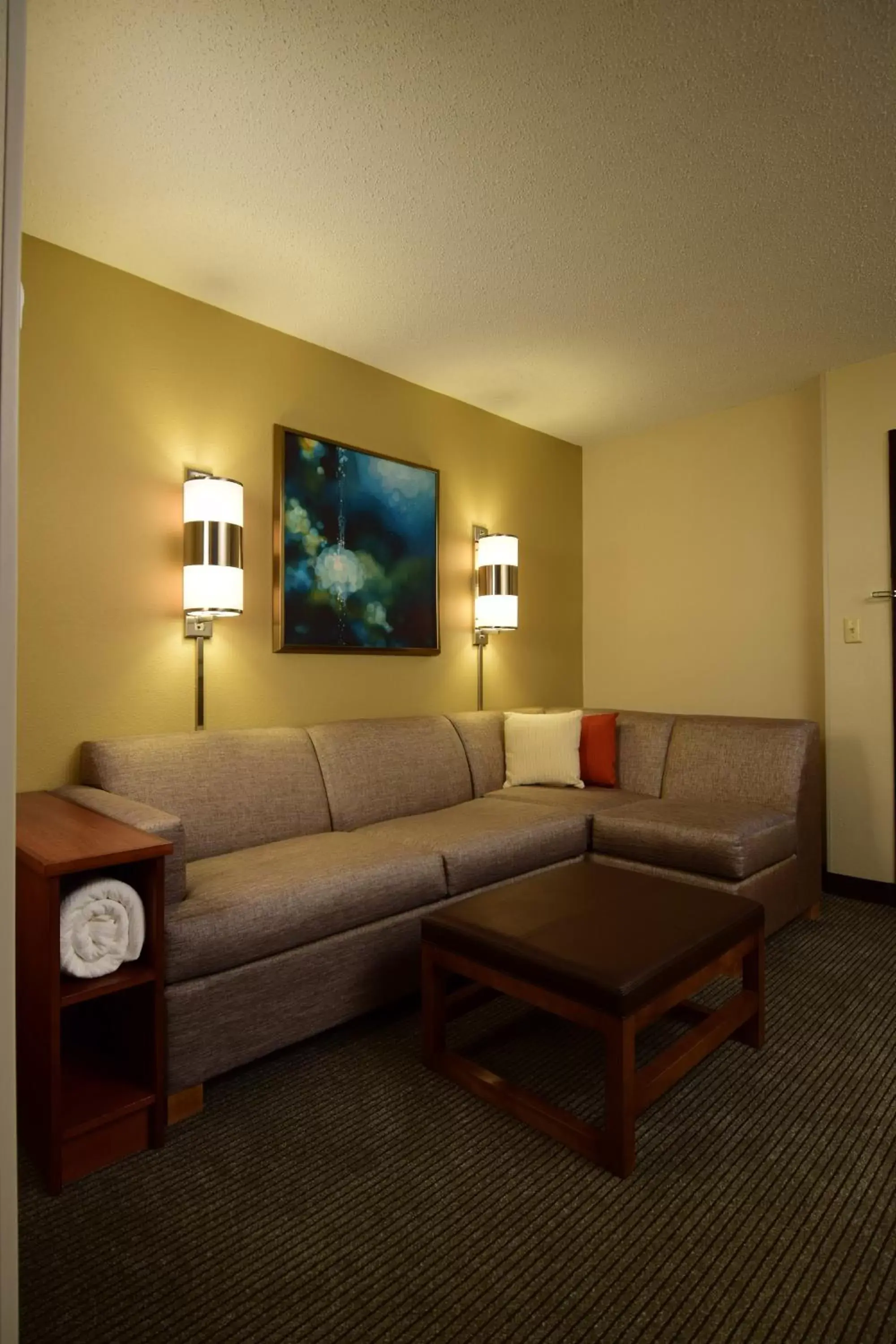 King Room with Sofa Bed in Hyatt Place Dallas Las Colinas King Room with Sofa Bed in Hyatt Place Dallas Las Colinas